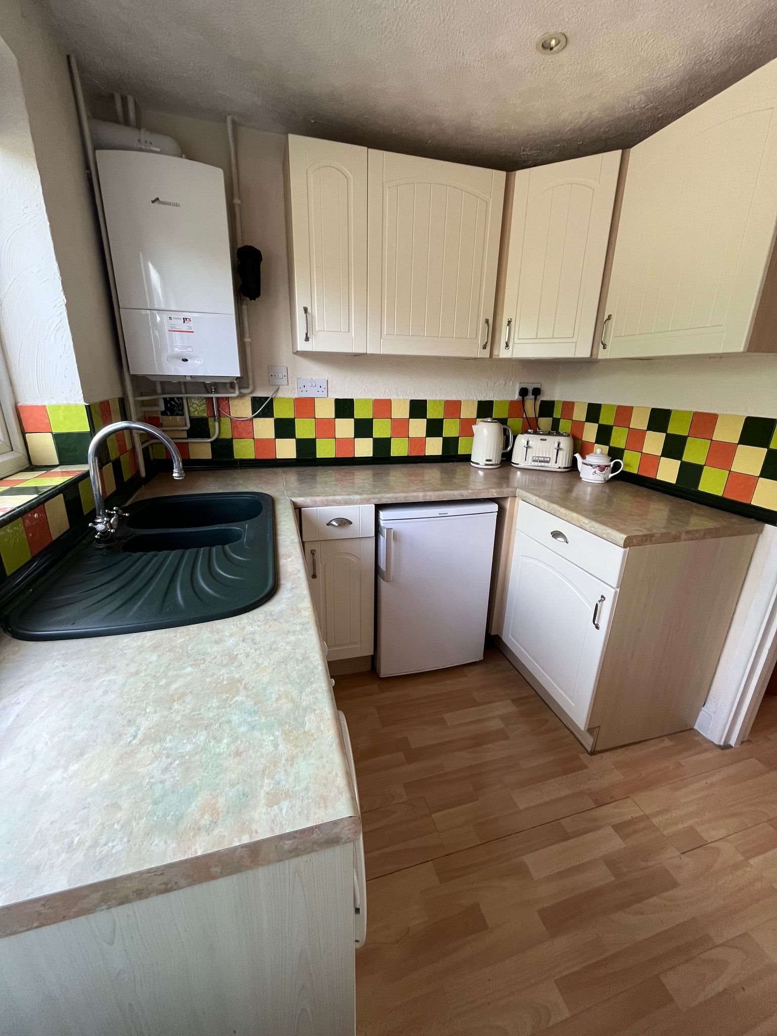 2 bed house to rent in Henrietta Close, Wivenhoe 3