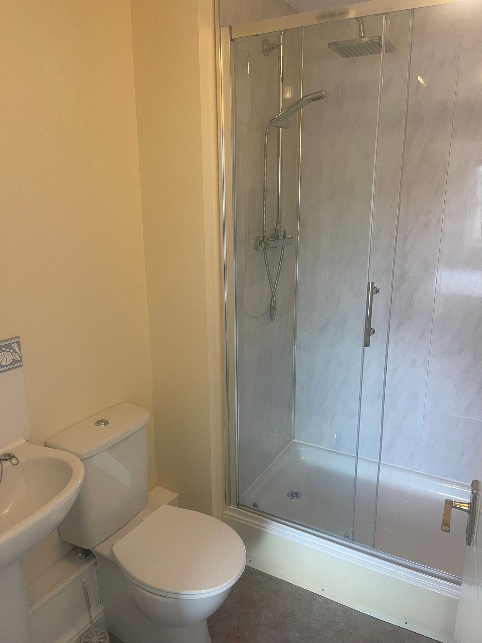 2 bed flat to rent in Meachen Road, Colchester 7