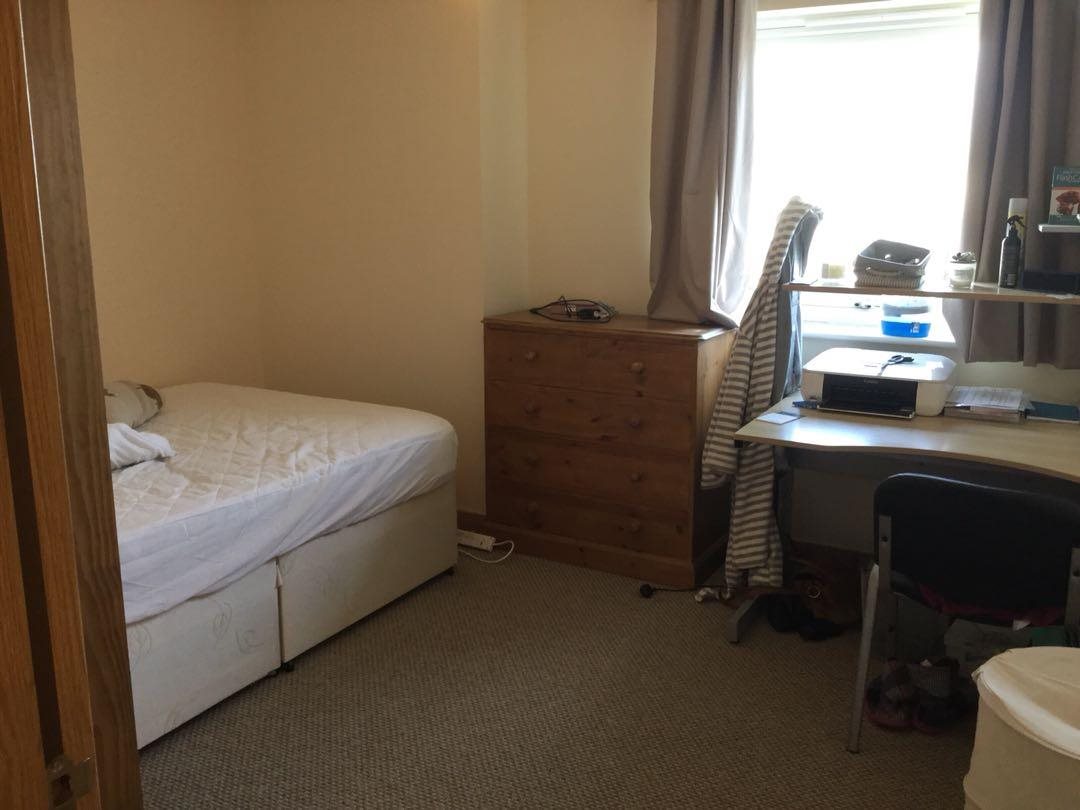2 bed flat to rent in Spiritus House, Hawkins Road  - Property Image 3