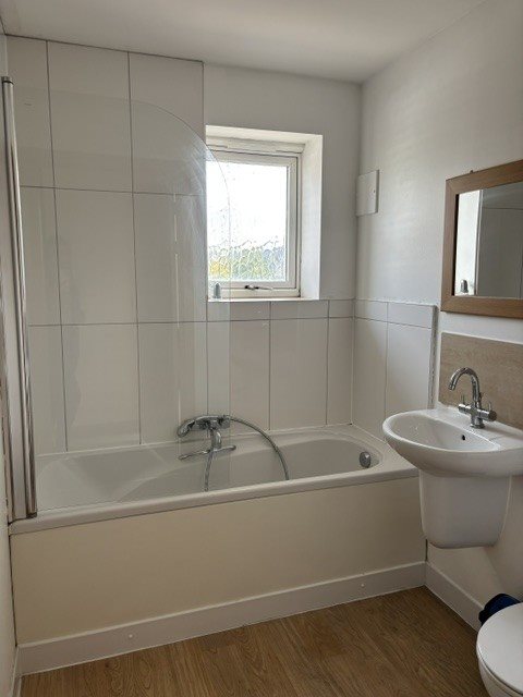 2 bed flat to rent in Spiritus House, Hawkins Road, CO2  - Property Image 6