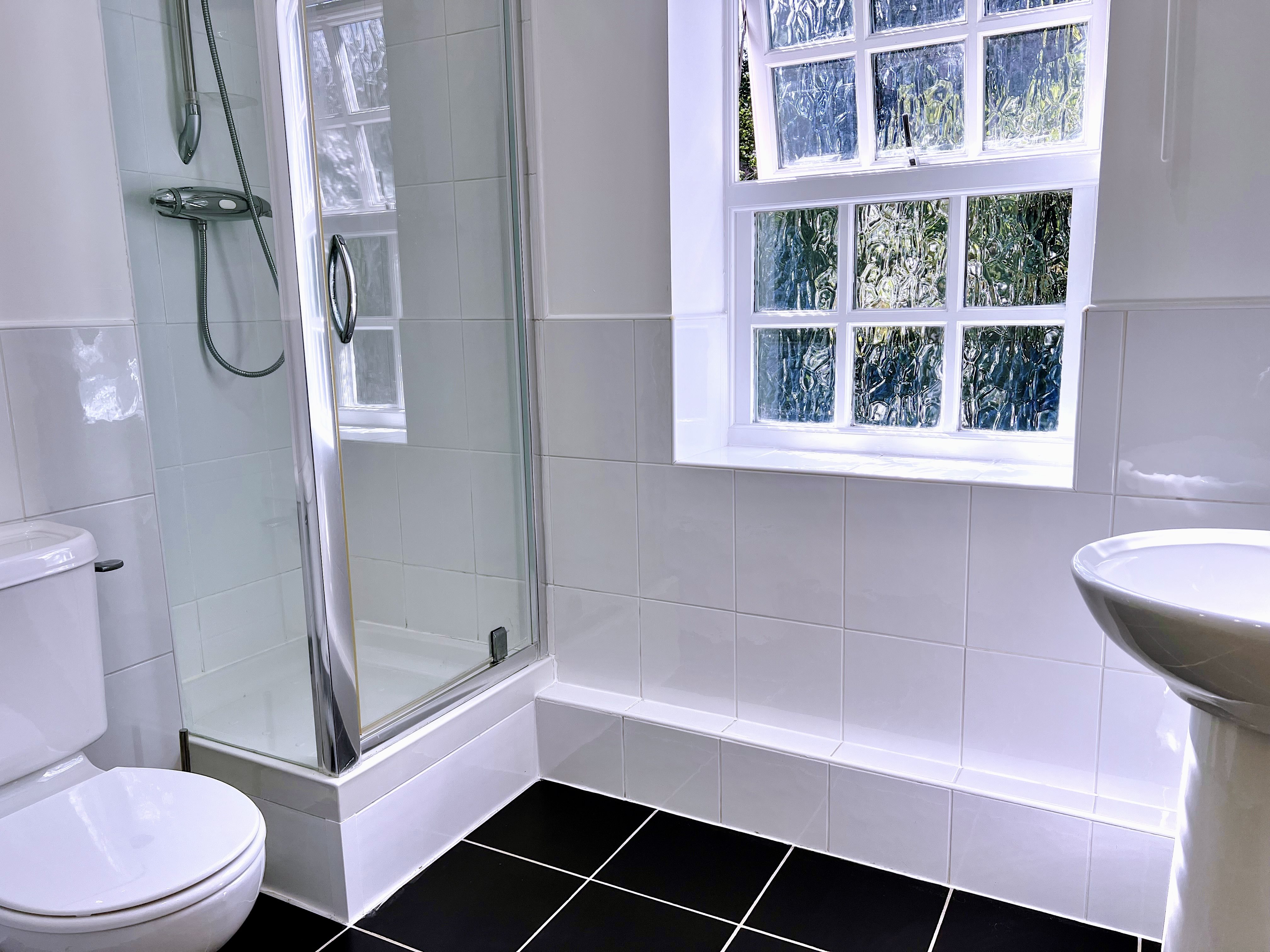 5 bed duplex to rent in Albany Gardens  - Property Image 21