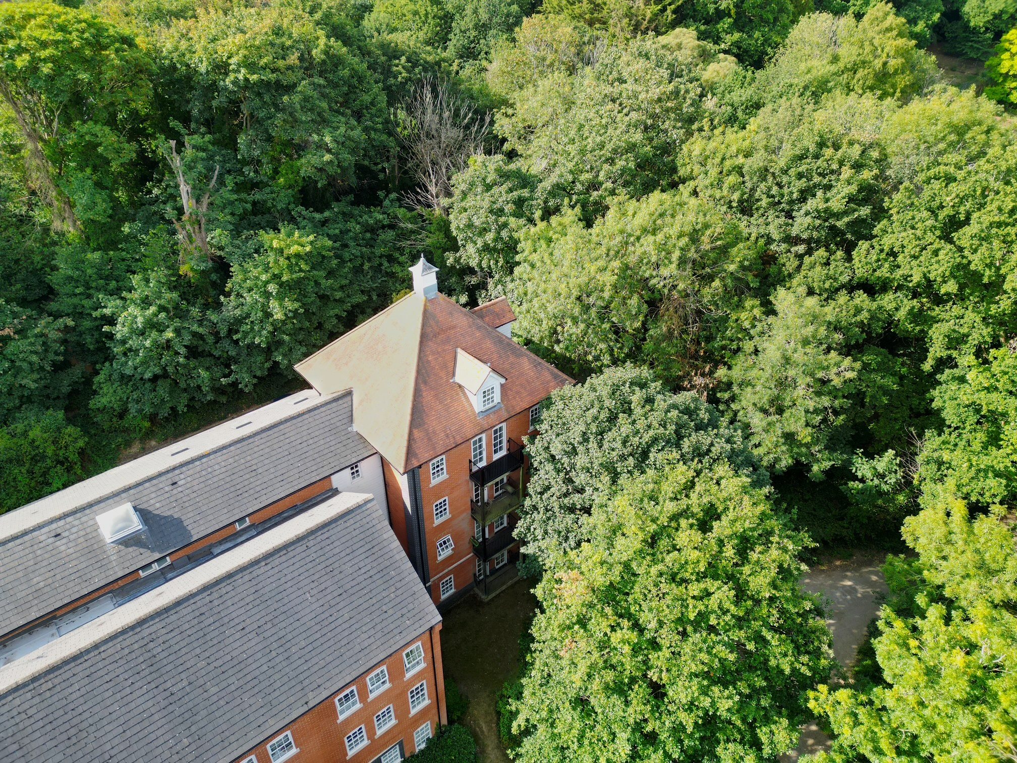 5 bed duplex to rent in Albany Gardens  - Property Image 22