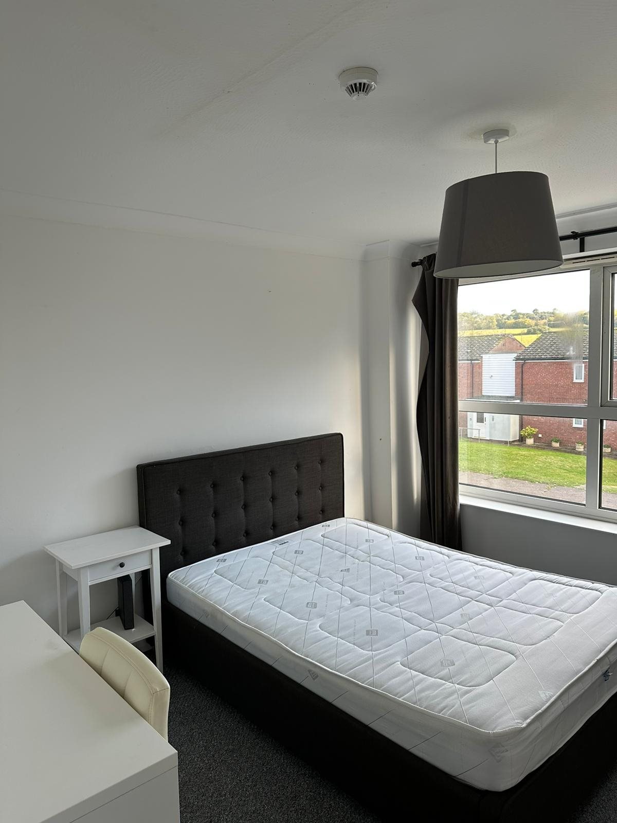 1 bed house / flat share to rent in Britten Close  - Property Image 2