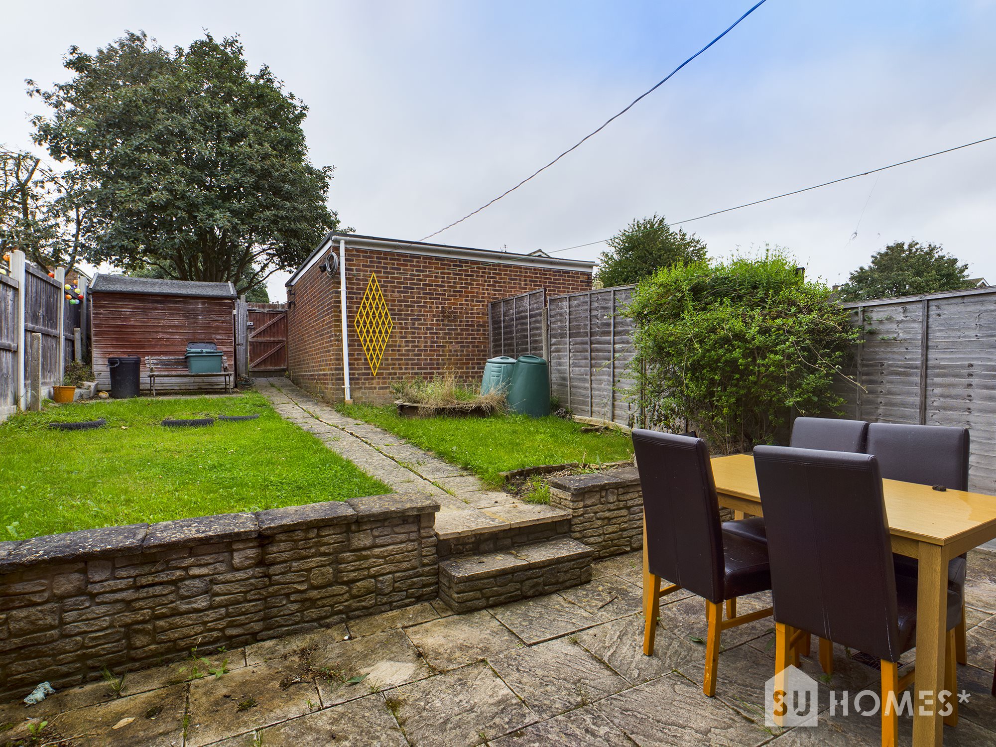 3 bed house to rent in Pickford Walk, Greenstead, CO4 10