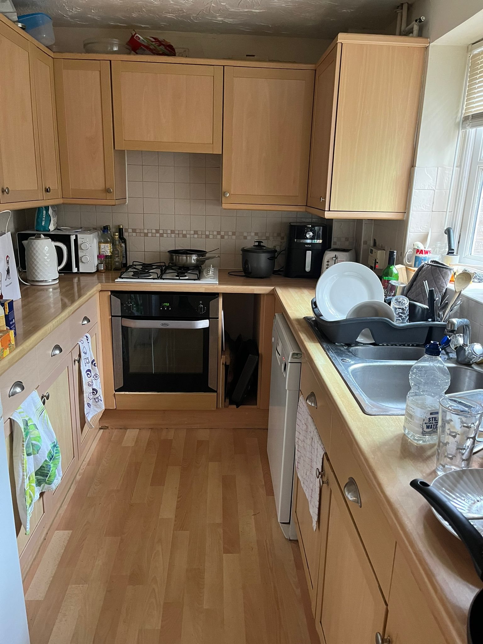 1 bed house / flat share to rent in Hatcher Crescent  - Property Image 2