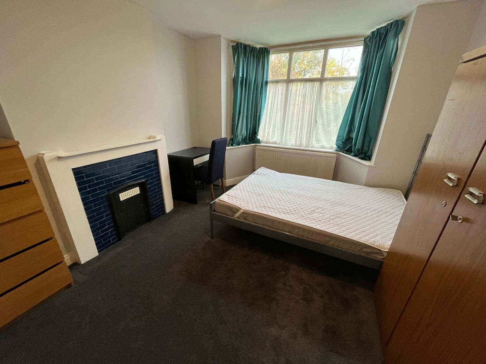 4 bed house to rent in Elmstead Road  - Property Image 8