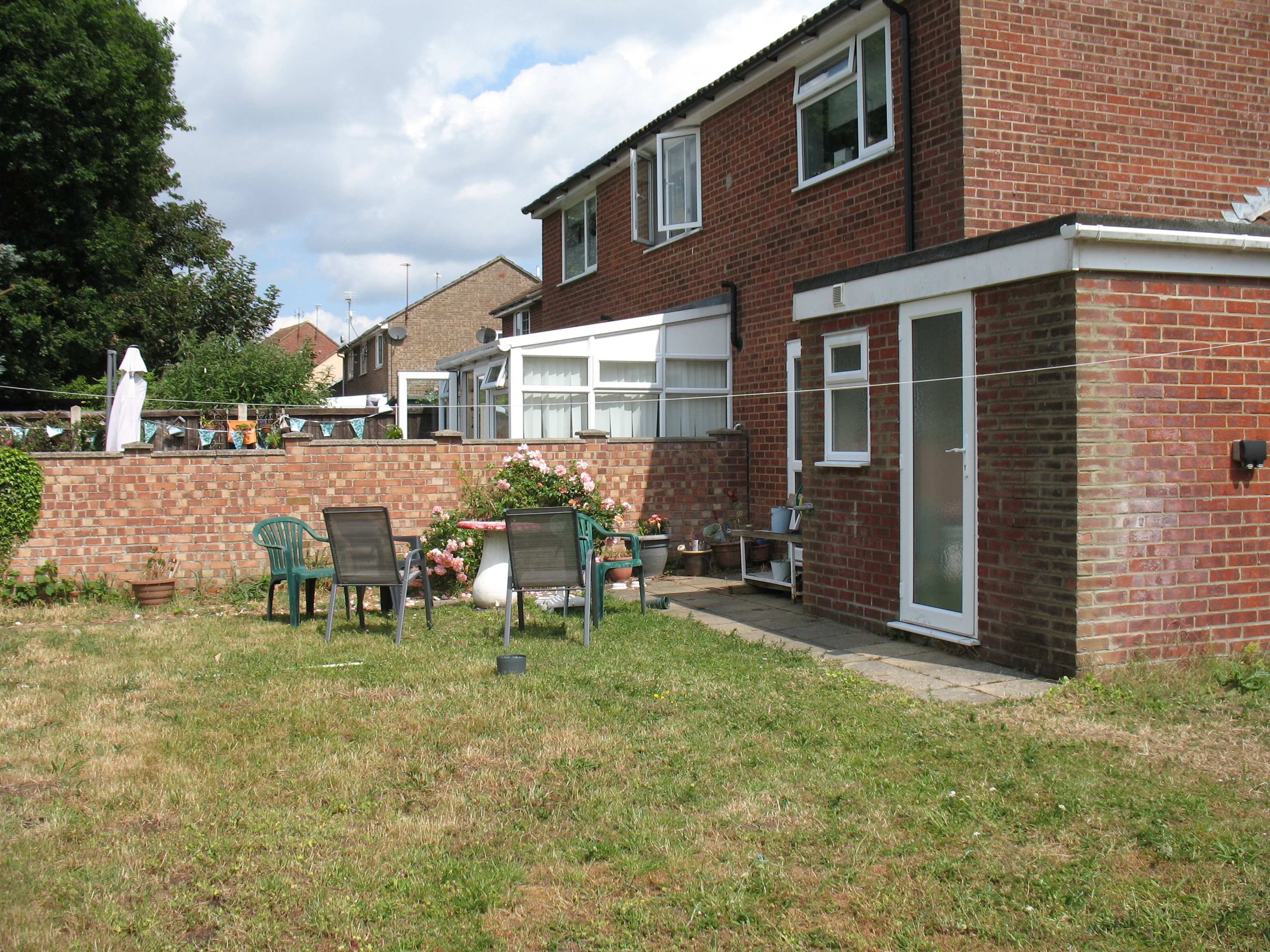 1 bed house / flat share to rent in Henrietta Close, Wivenhoe 0