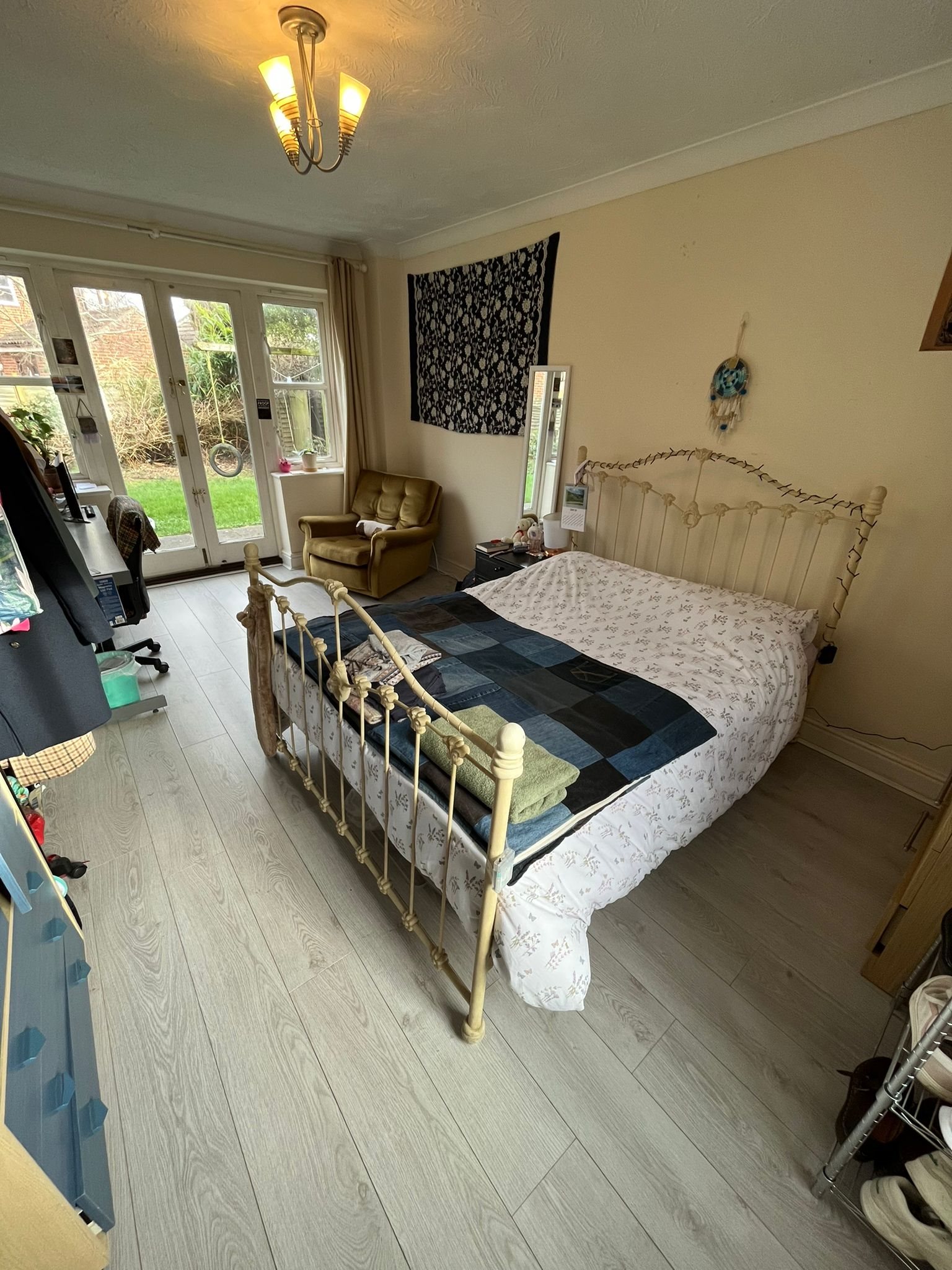 5 bed house to rent in Mascot Square  - Property Image 1
