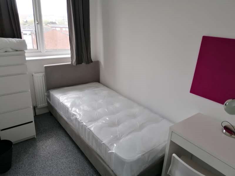 1 bed house / flat share to rent in Bennett Court  - Property Image 2