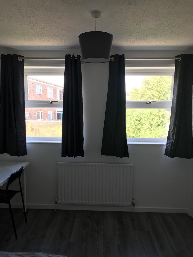5 bed house to rent in Stanley Wooster Way, Colchester  - Property Image 8