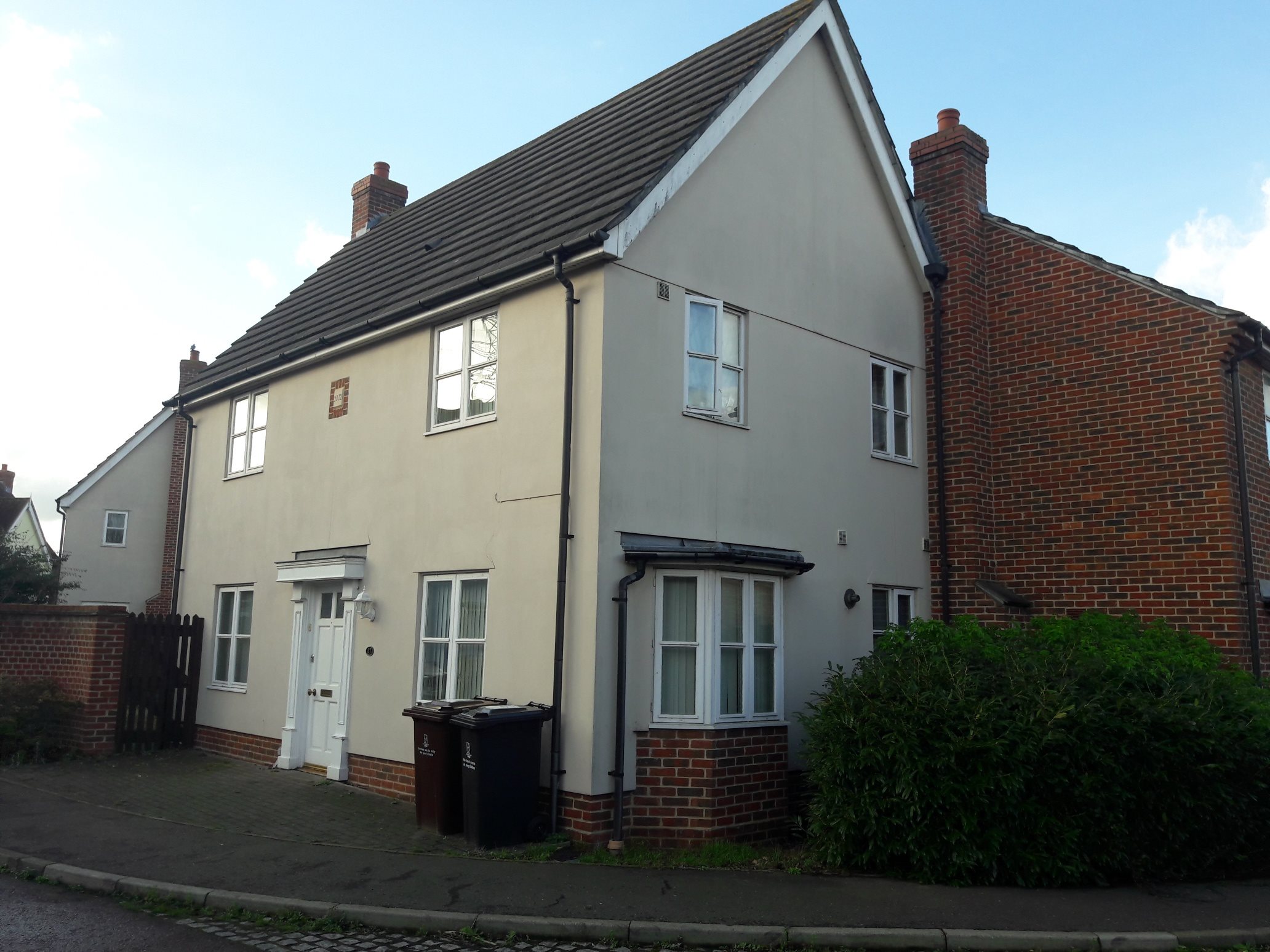 4 bed house to rent in Mascot Square, Colchester  - Property Image 3