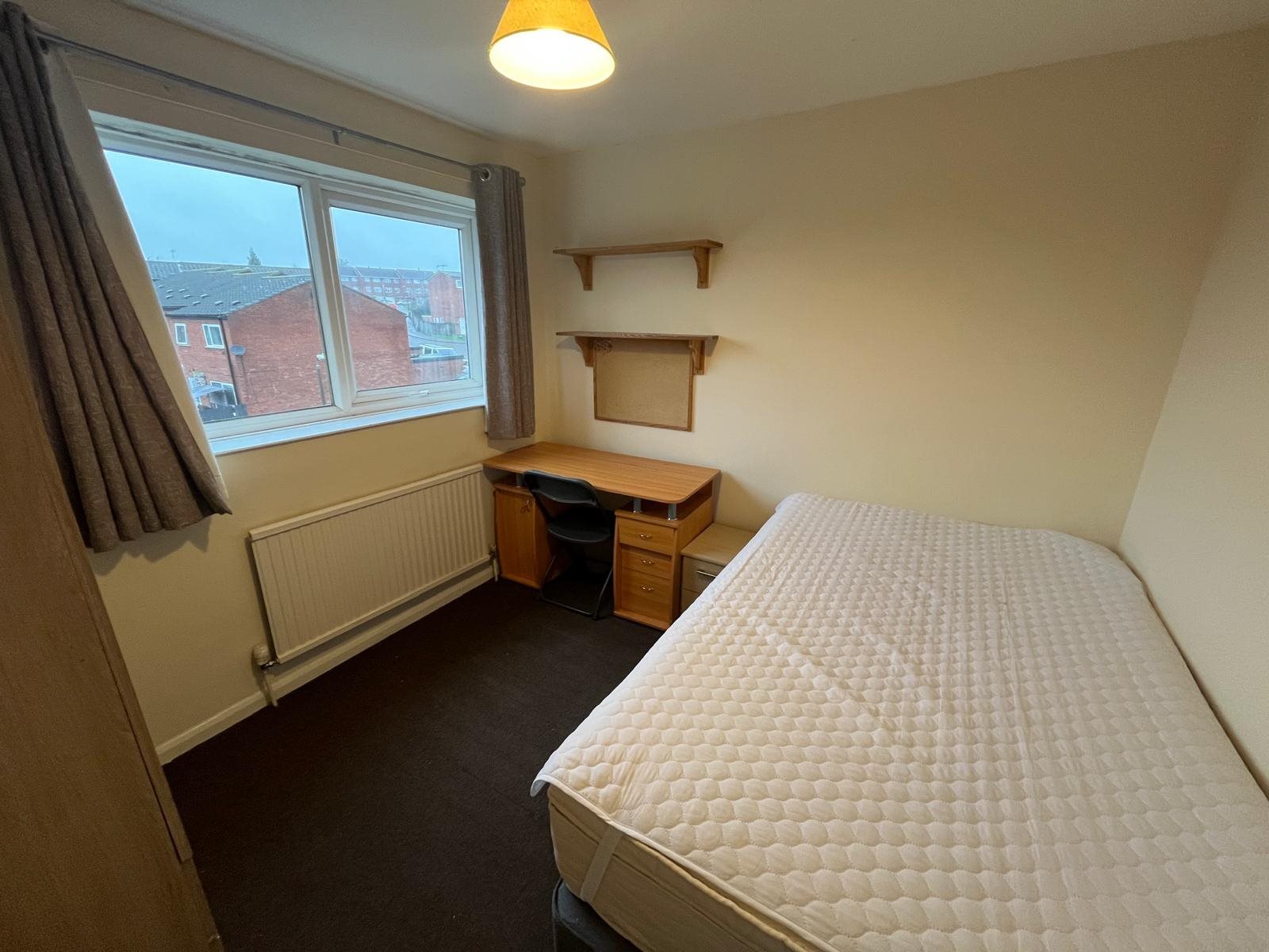 1 bed house / flat share to rent in Sullivan Close, , CO4