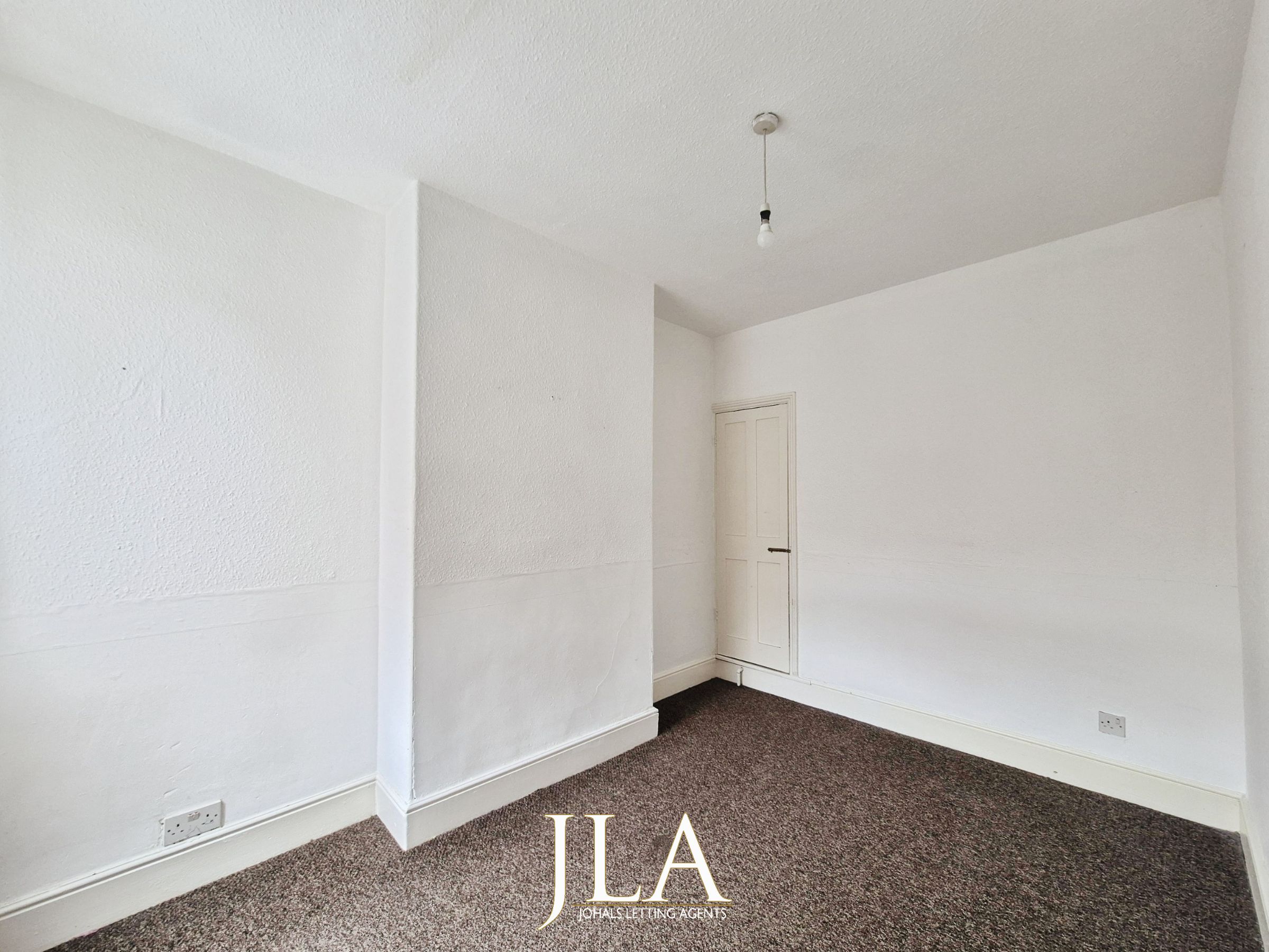 2 bed detached house to rent in Lord Byron Street, Leicester 5