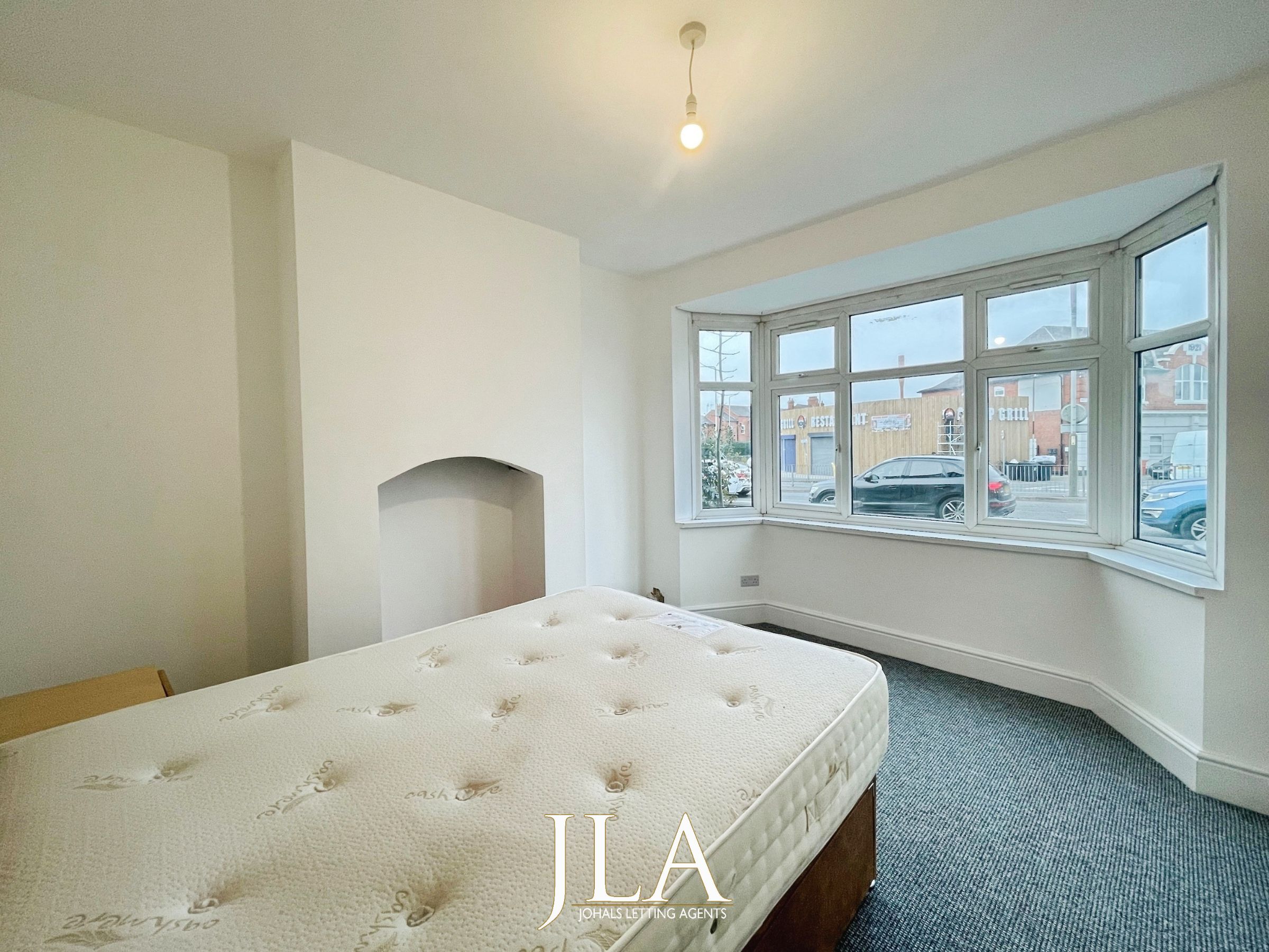 4 bed terraced house to rent in Hinckley Road, Leicester 4