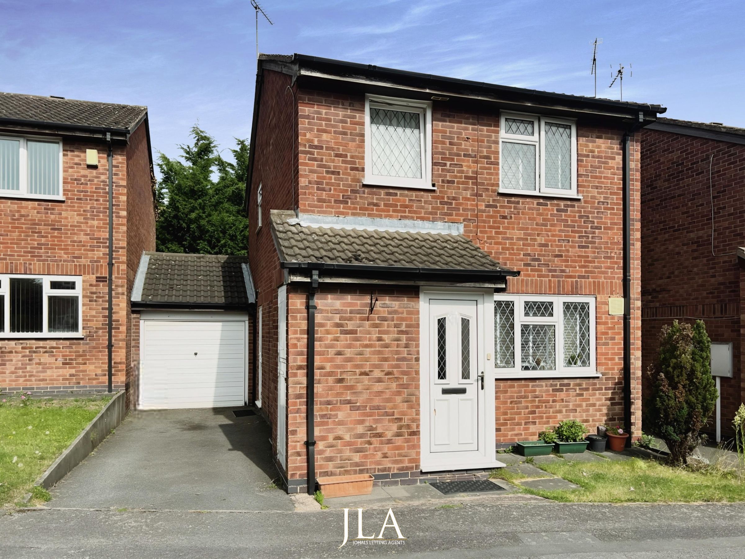 3 bed detached house to rent in Sandhurst Close, Leicester, LE3 