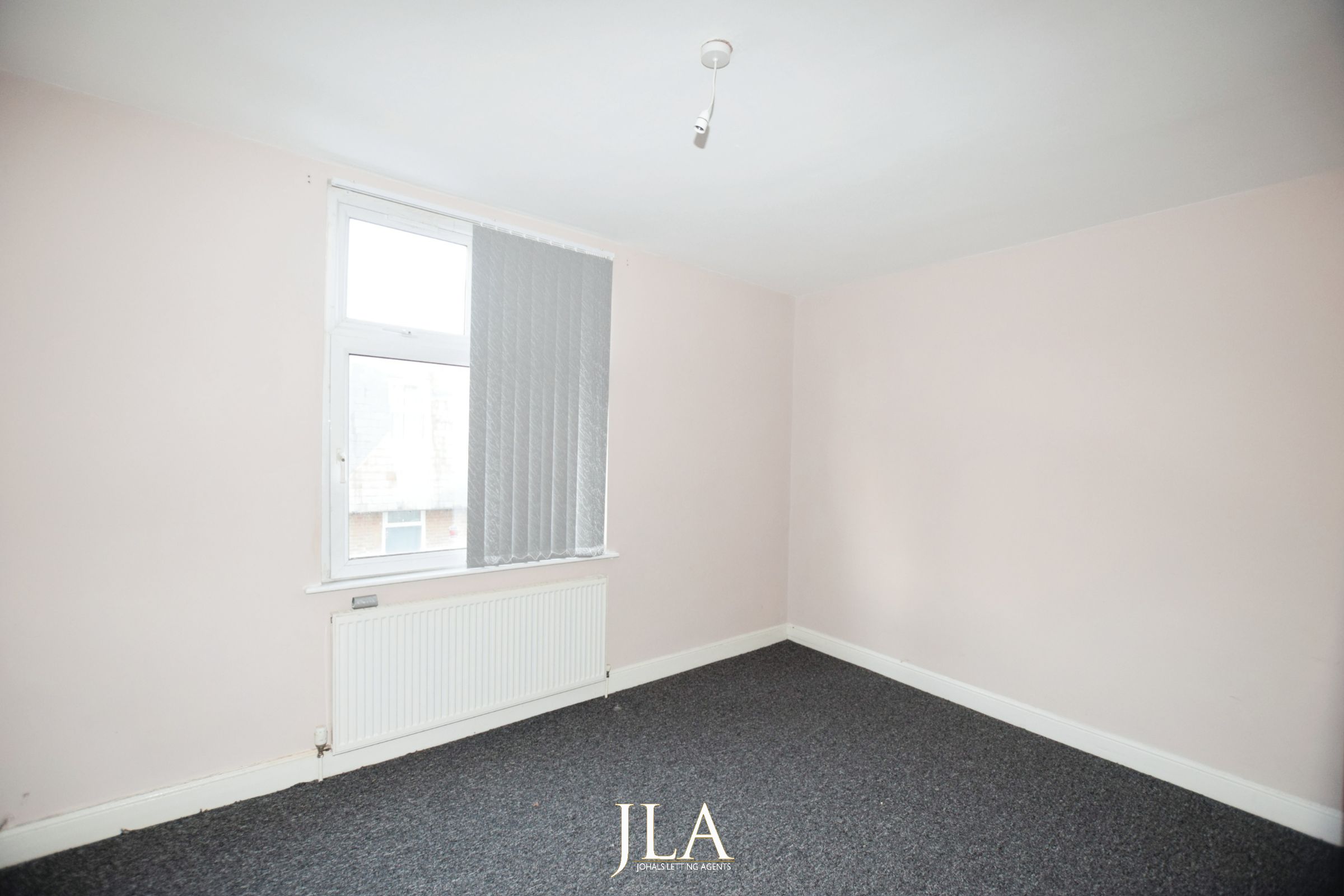 3 bed terraced house to rent in Jarrom Street, Leicester 8