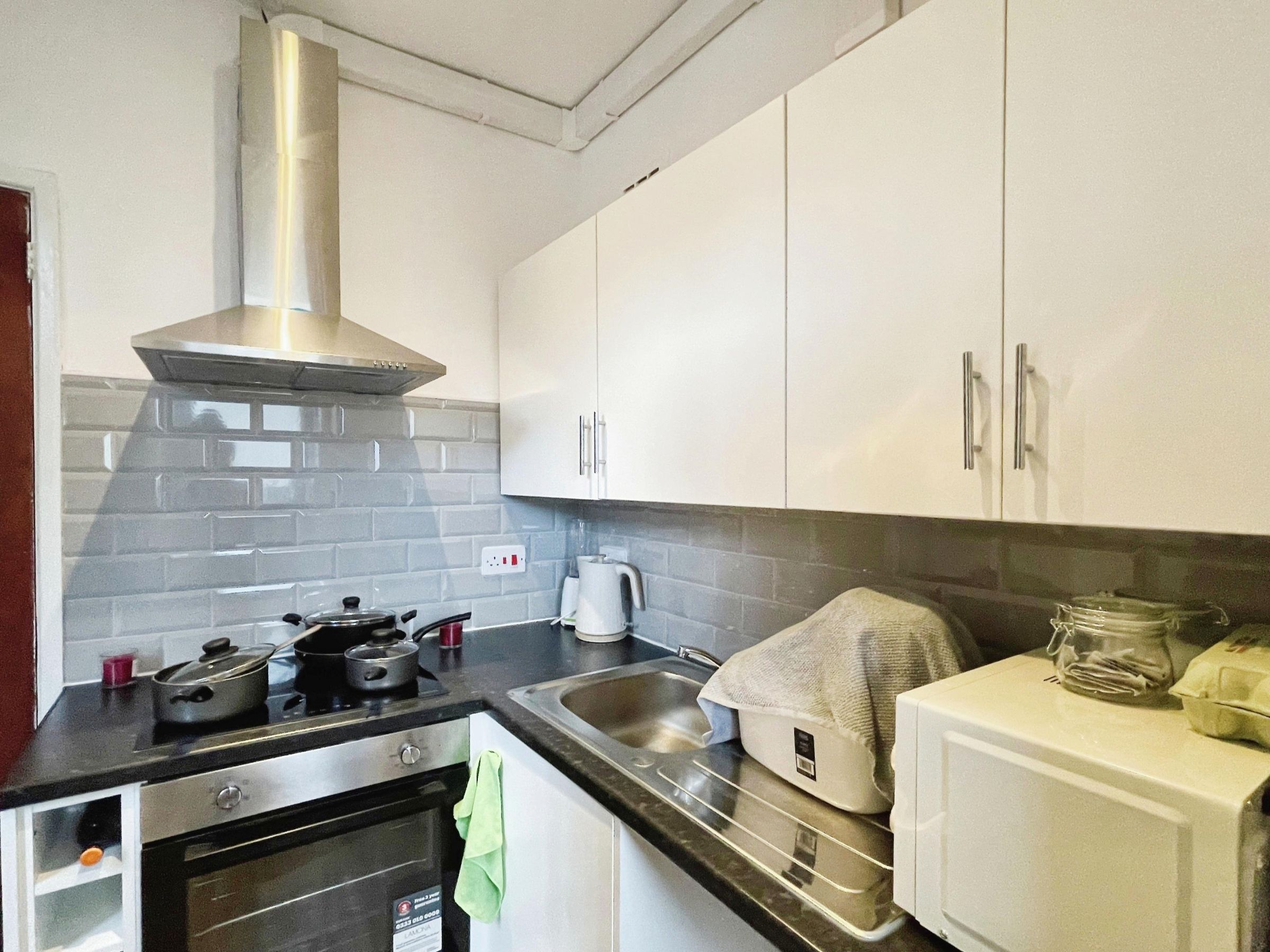 1 bed studio flat to rent in Filbert Street East, Leicester  - Property Image 4