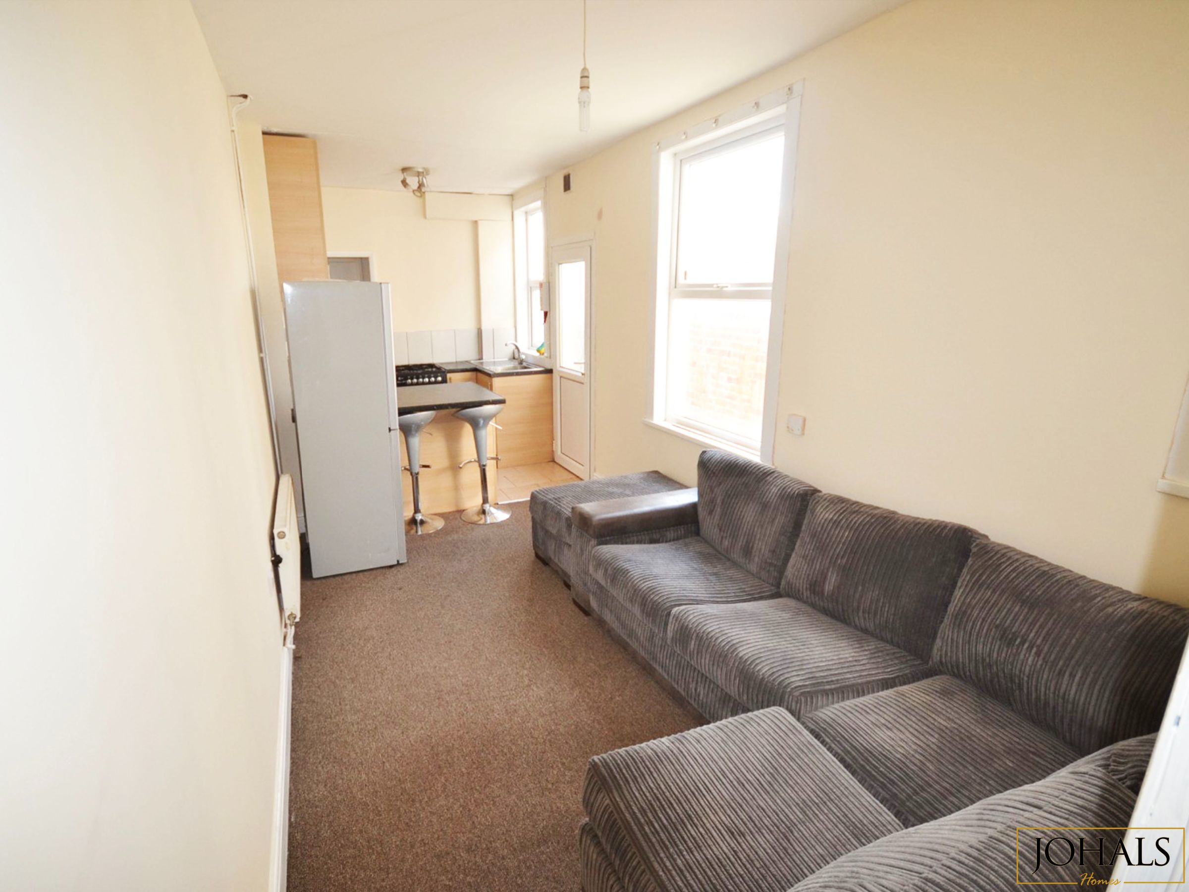 4 bed terraced house to rent in Welford Road, Leicester  - Property Image 11