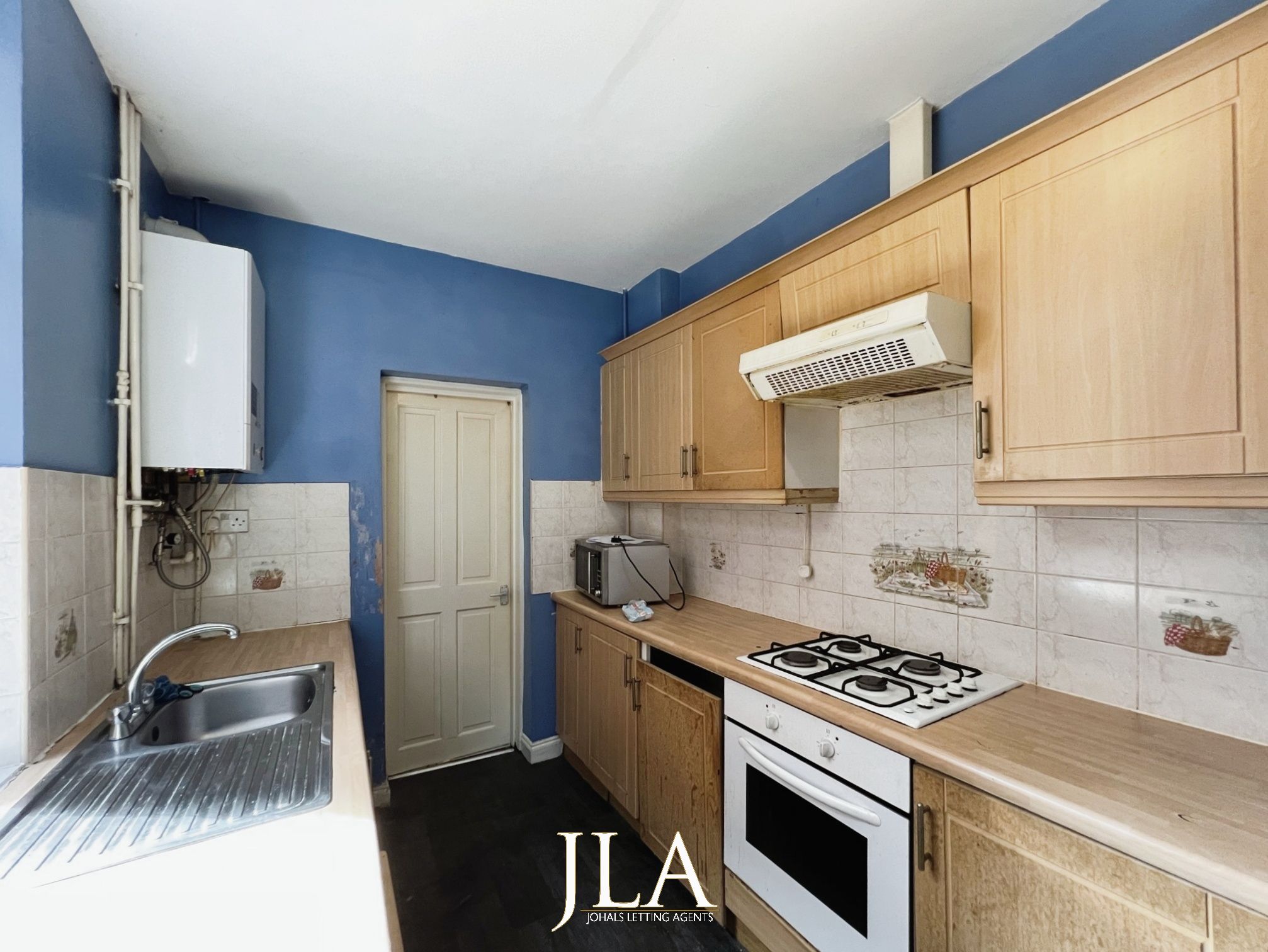 3 bed terraced house to rent in Browning Street, Leicester  - Property Image 3