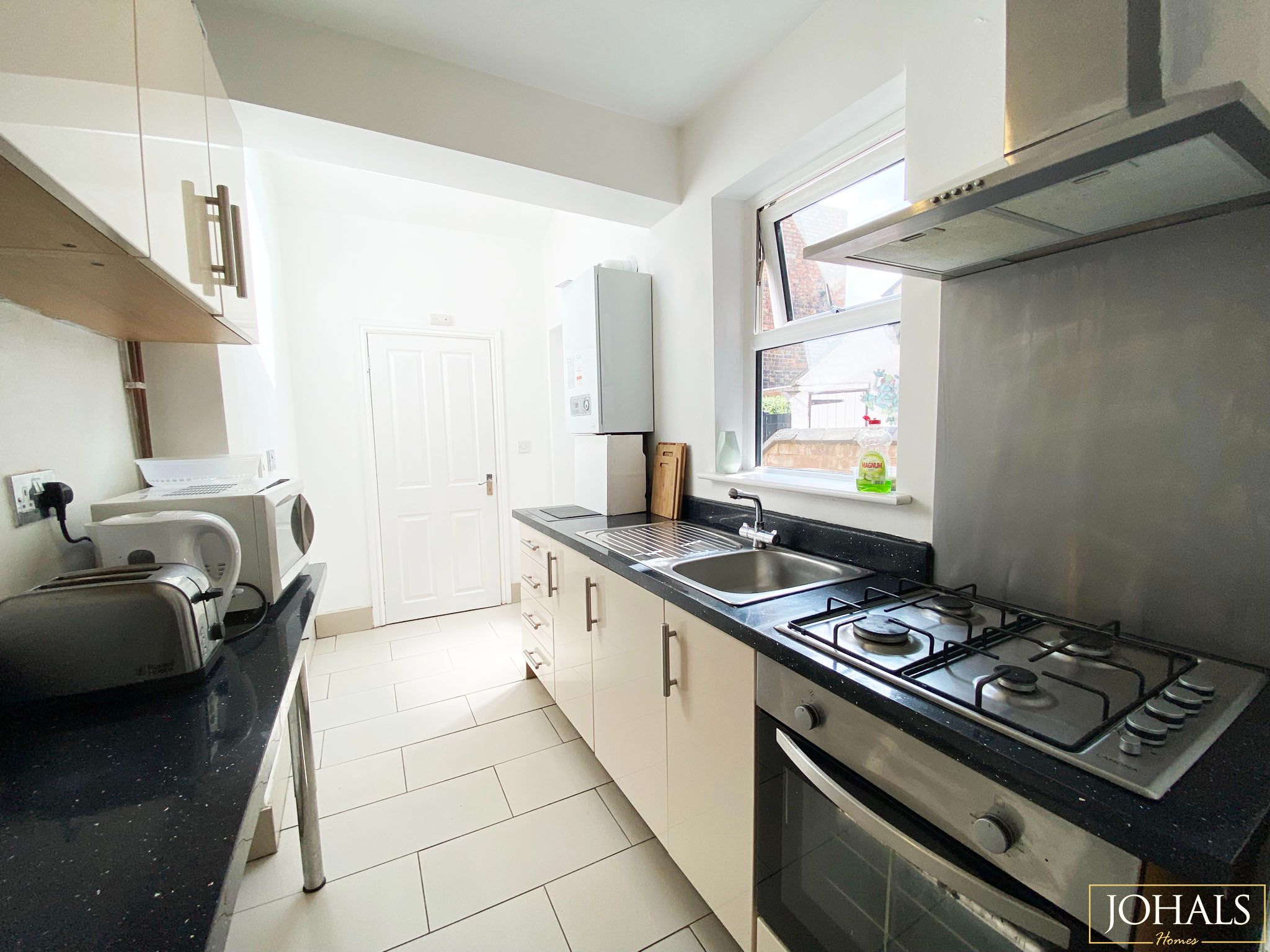 2 bed terraced house to rent in Howard Road, Leicester  - Property Image 4