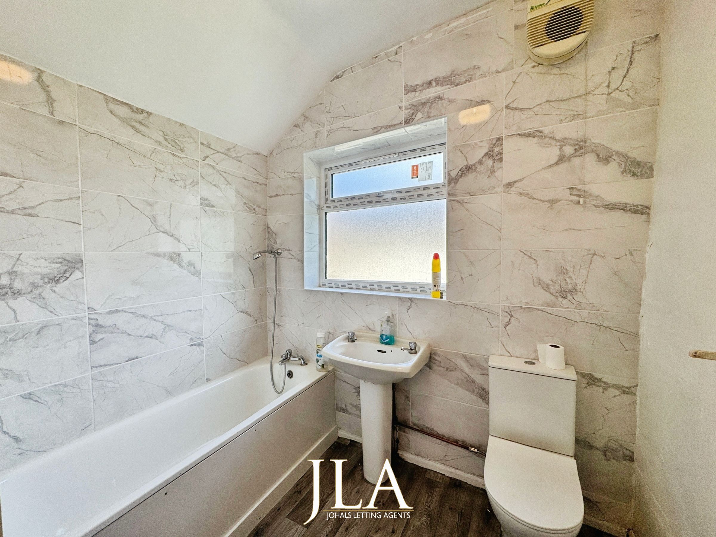2 bed terraced house to rent in Richmond Road, Leicester  - Property Image 9