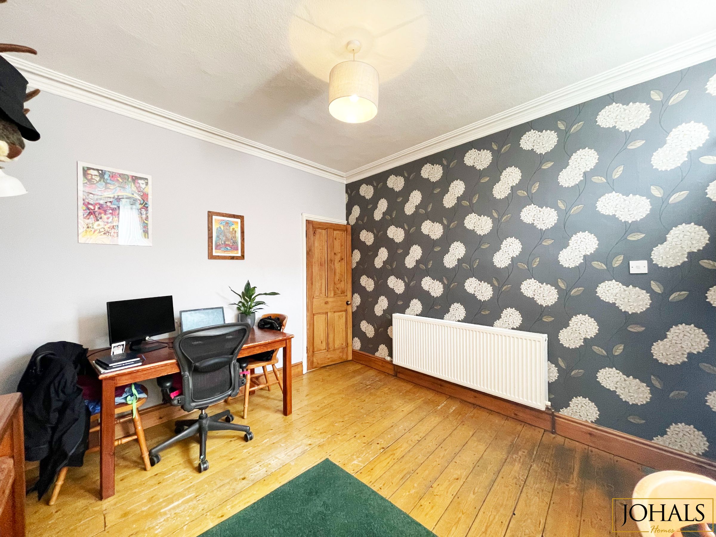 2 bed terraced house to rent in Clarendon Park Road, Leicester 2