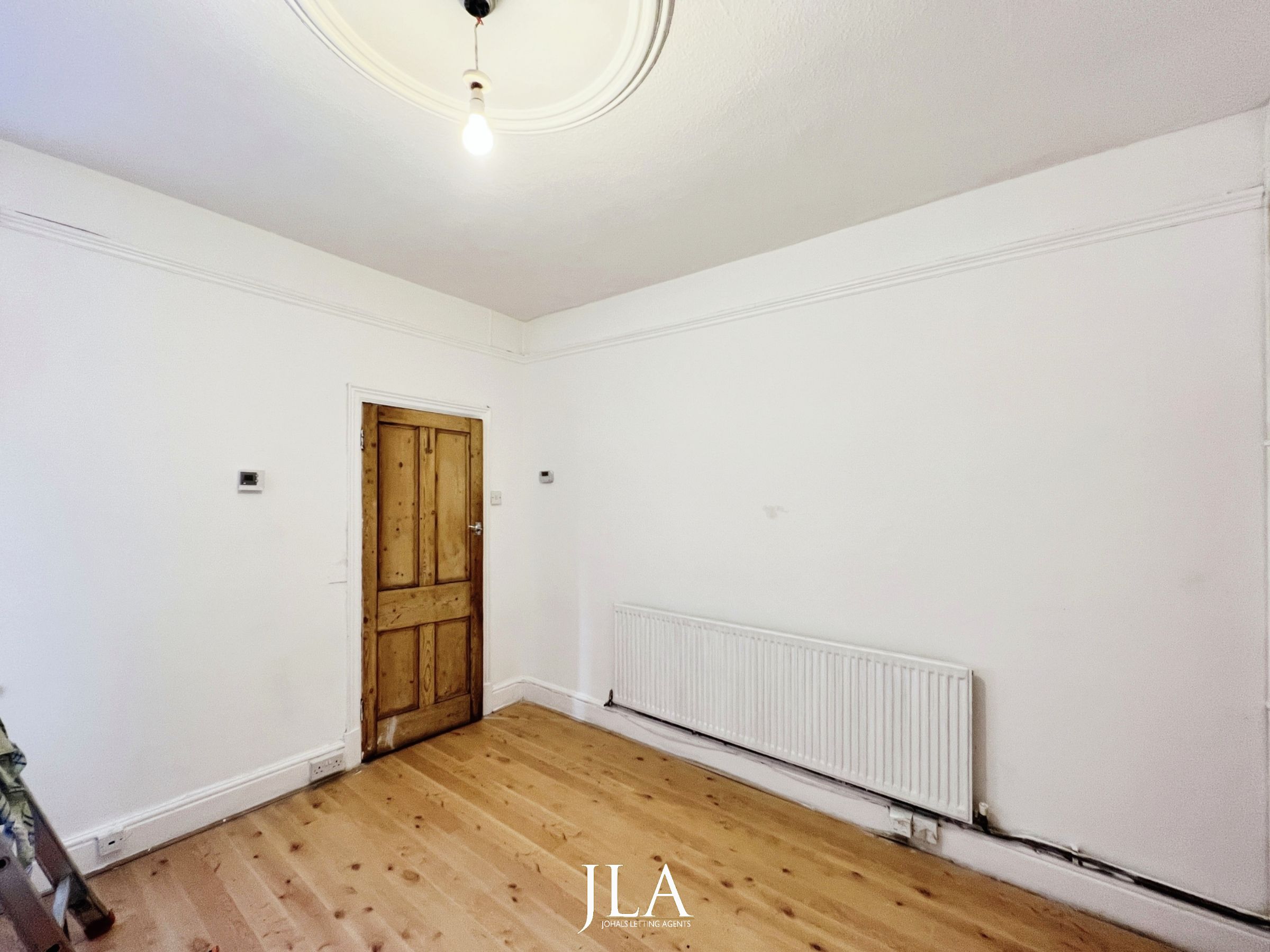 3 bed terraced house to rent in Draper Street, Leicester  - Property Image 2