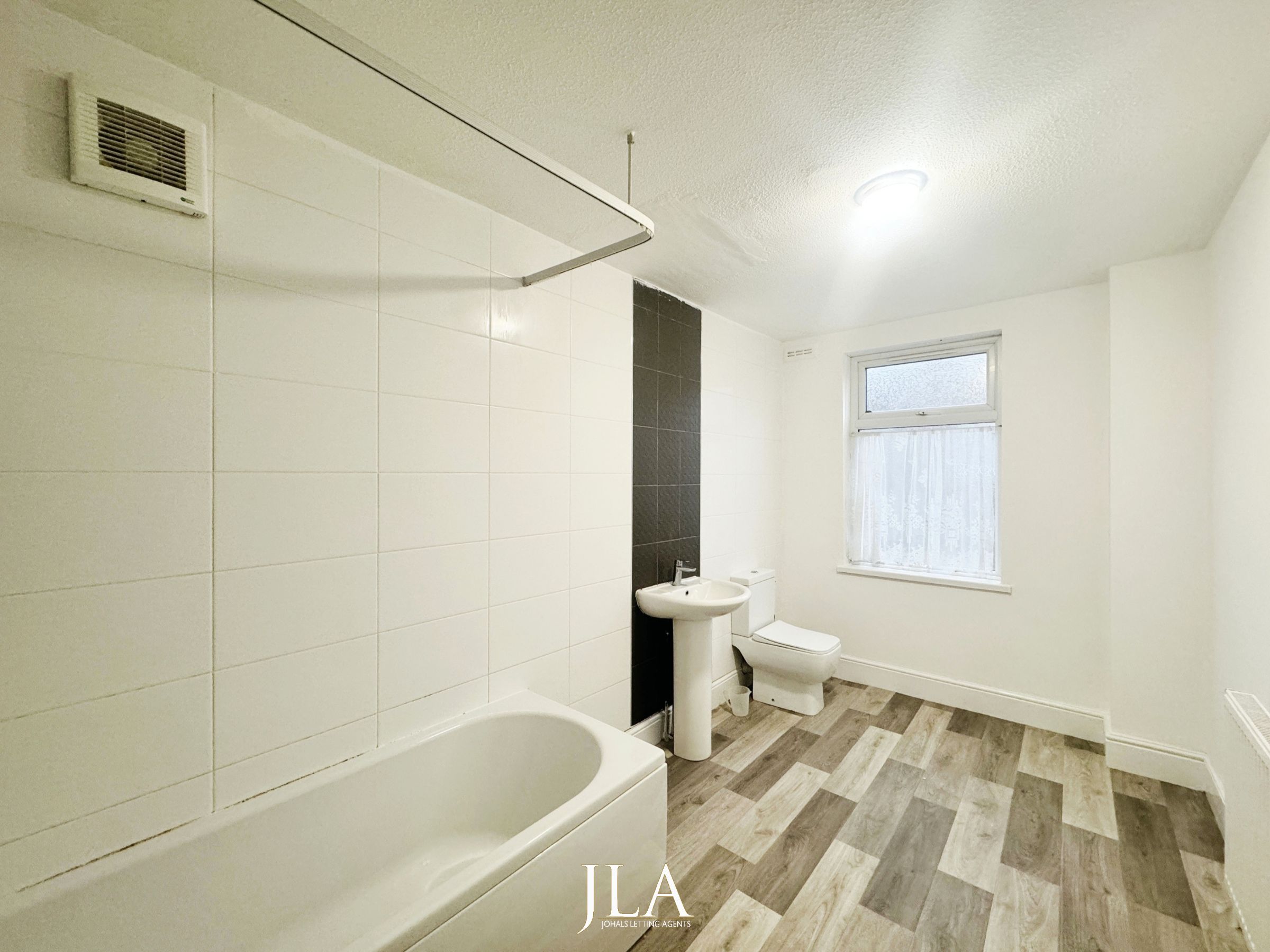 2 bed terraced house to rent in Kingston Road, Leicester  - Property Image 12