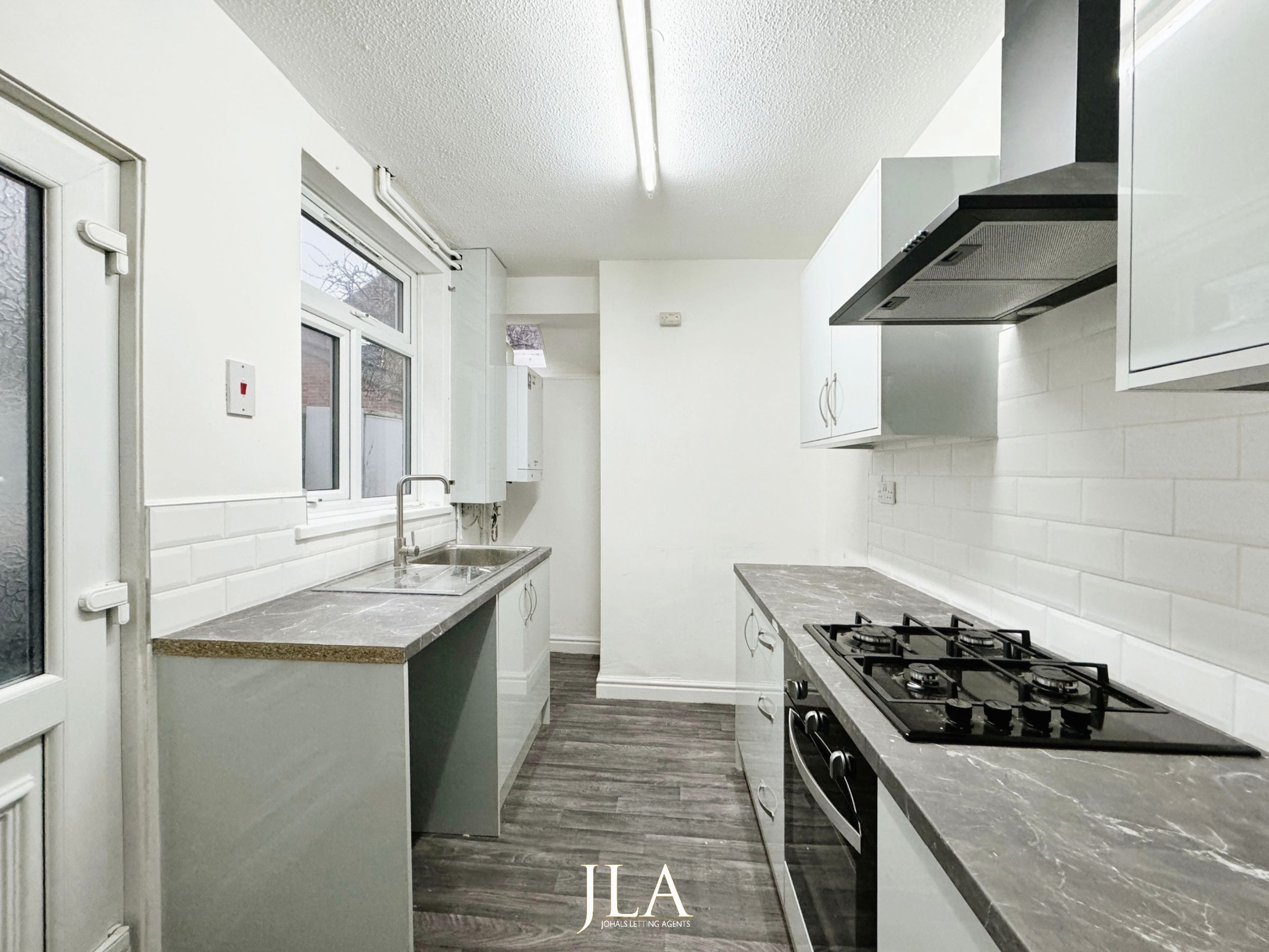 2 bed terraced house to rent in Kingston Road, Leicester  - Property Image 7