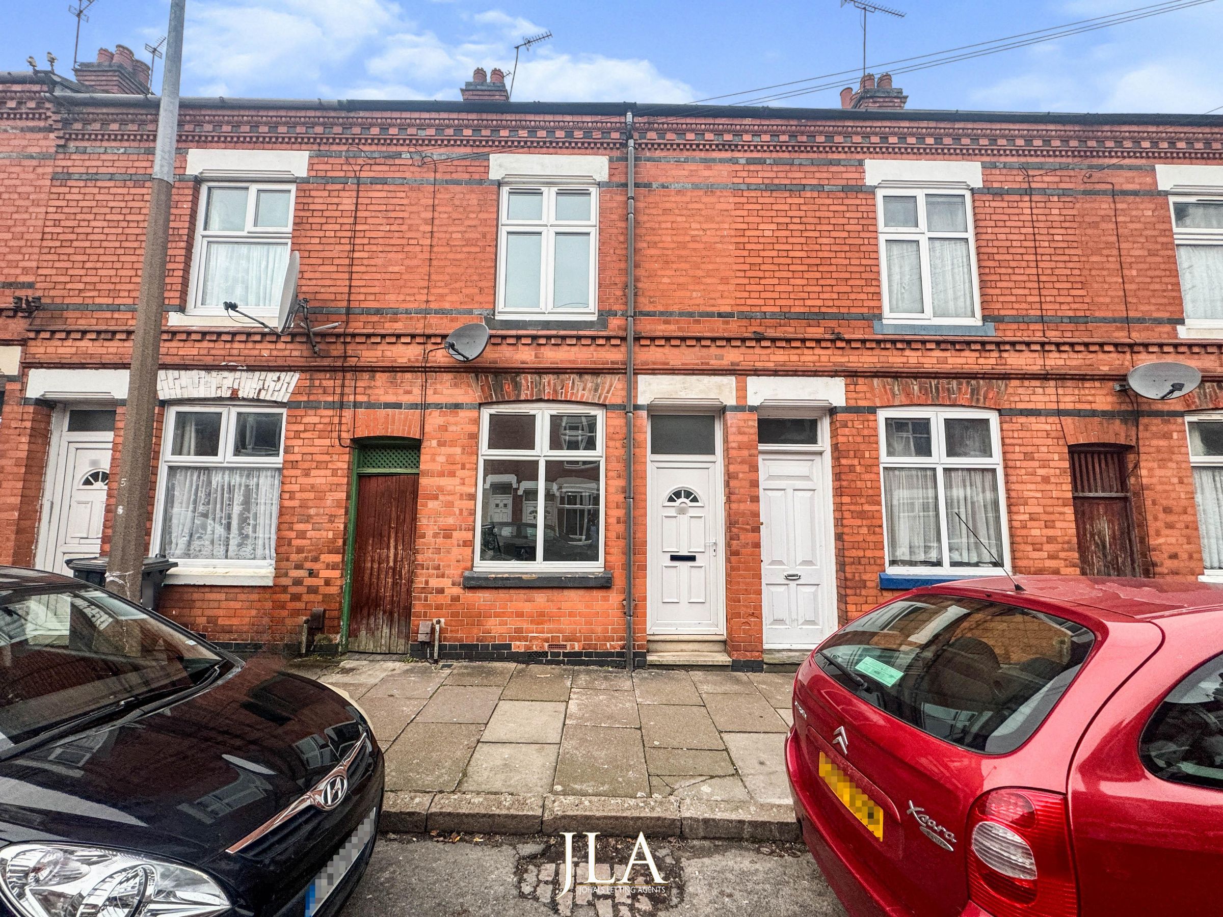 2 bed terraced house to rent in Kingston Road, Leicester, LE2