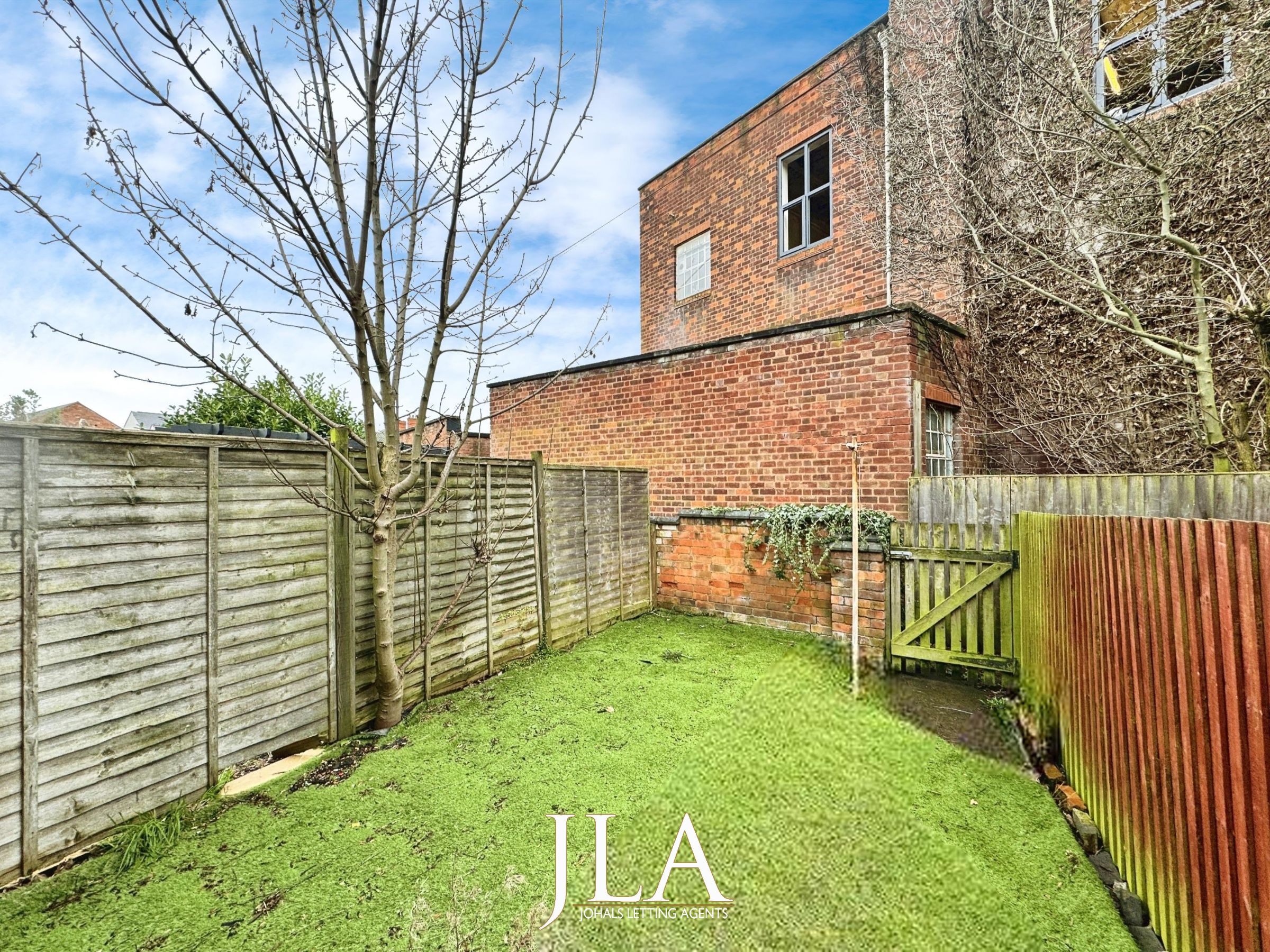 3 bed terraced house to rent in St. Peters Street, Leicester  - Property Image 15