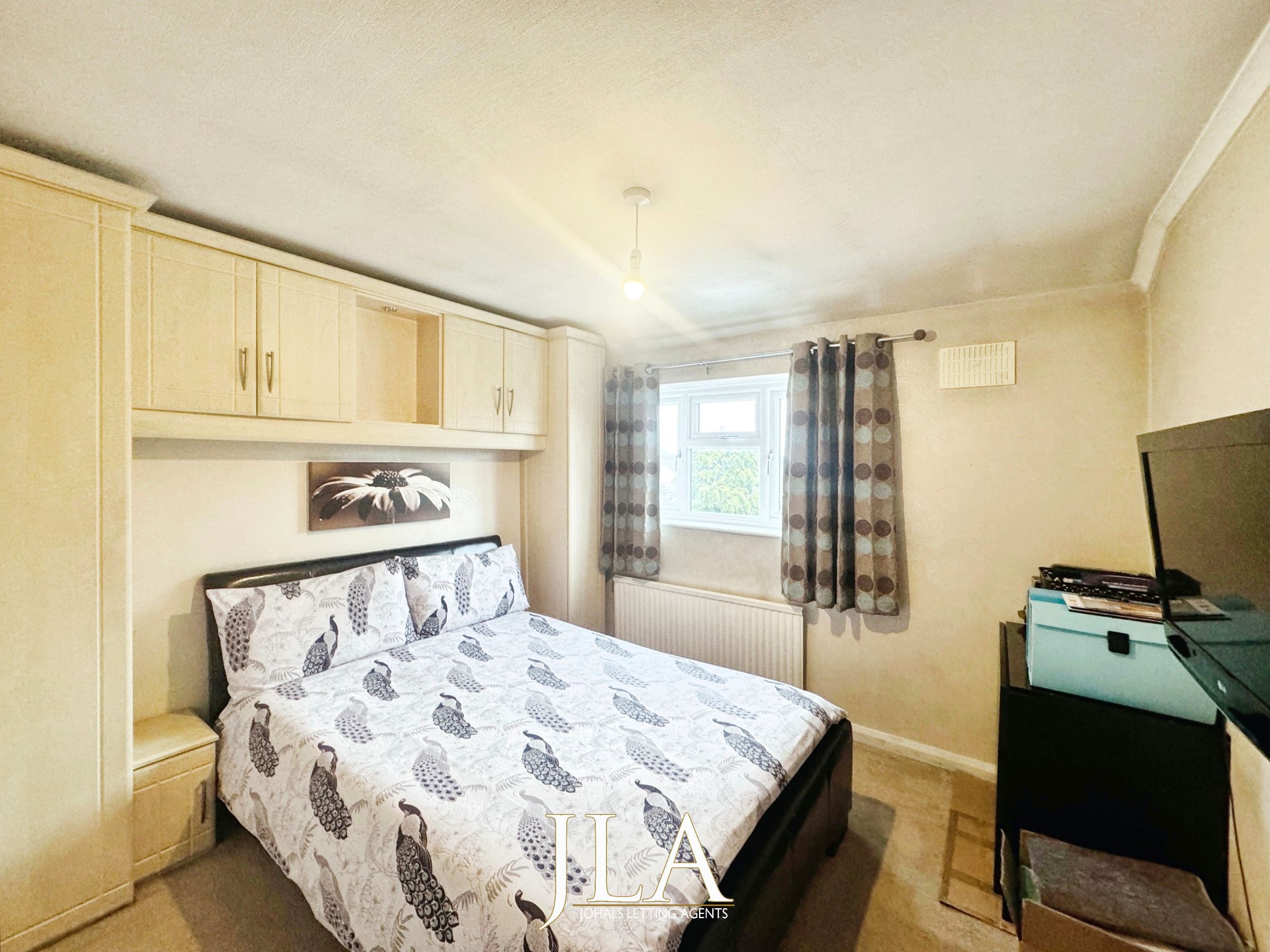 3 bed semi-detached house to rent in Brixham Drive, Leicester  - Property Image 9