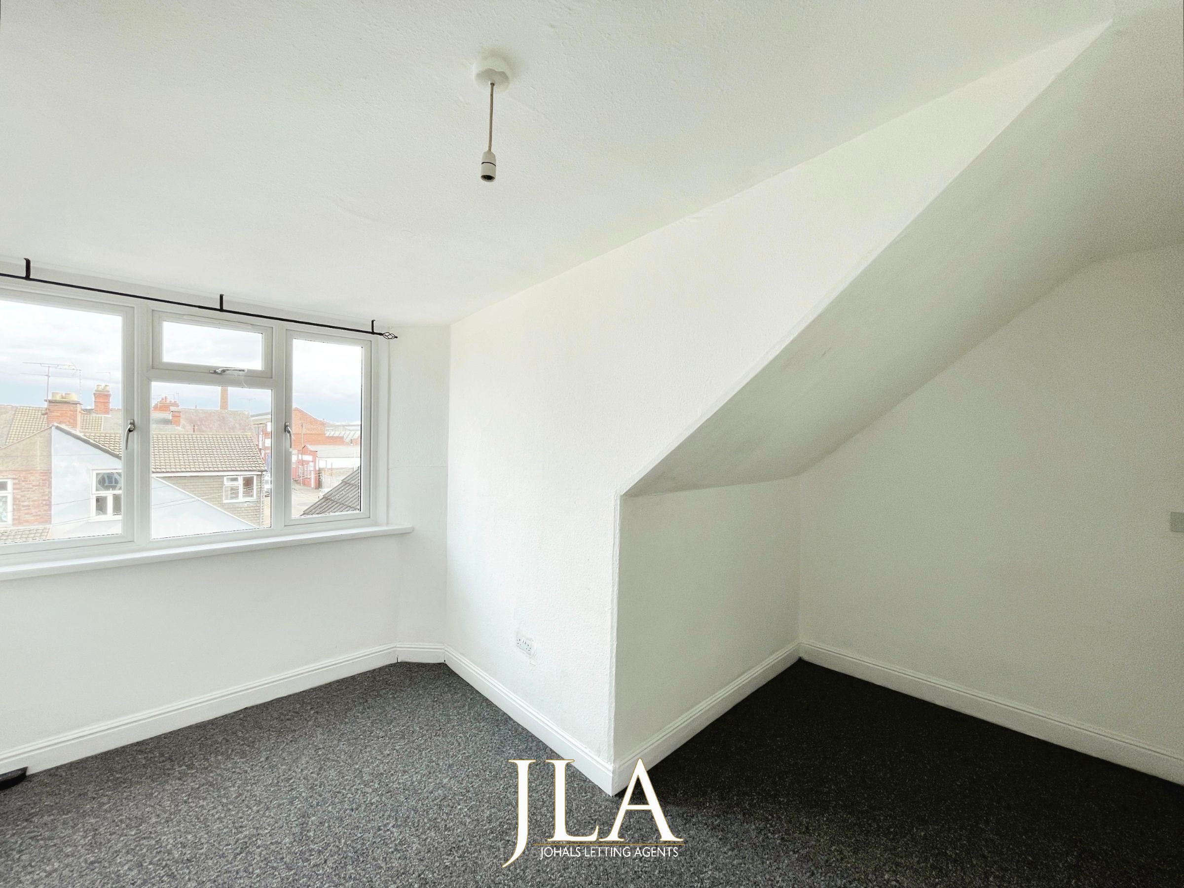3 bed flat to rent in Nottingham Road, Leicester  - Property Image 6