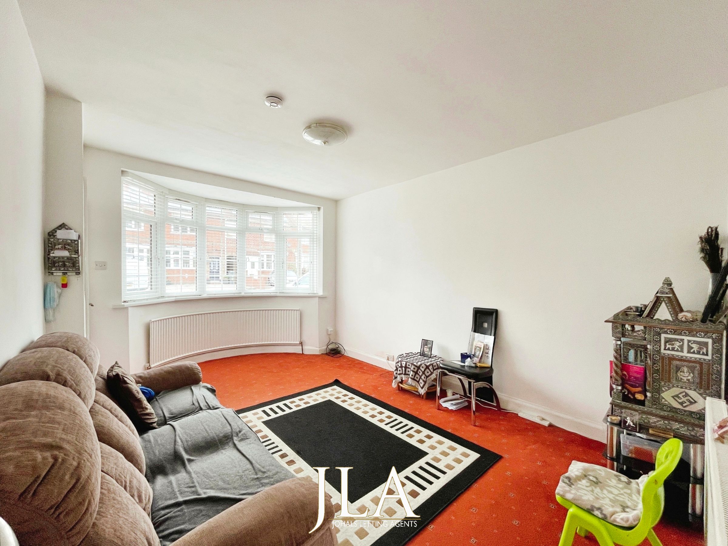 3 bed semi-detached house to rent in The Greenway, Leicester  - Property Image 2