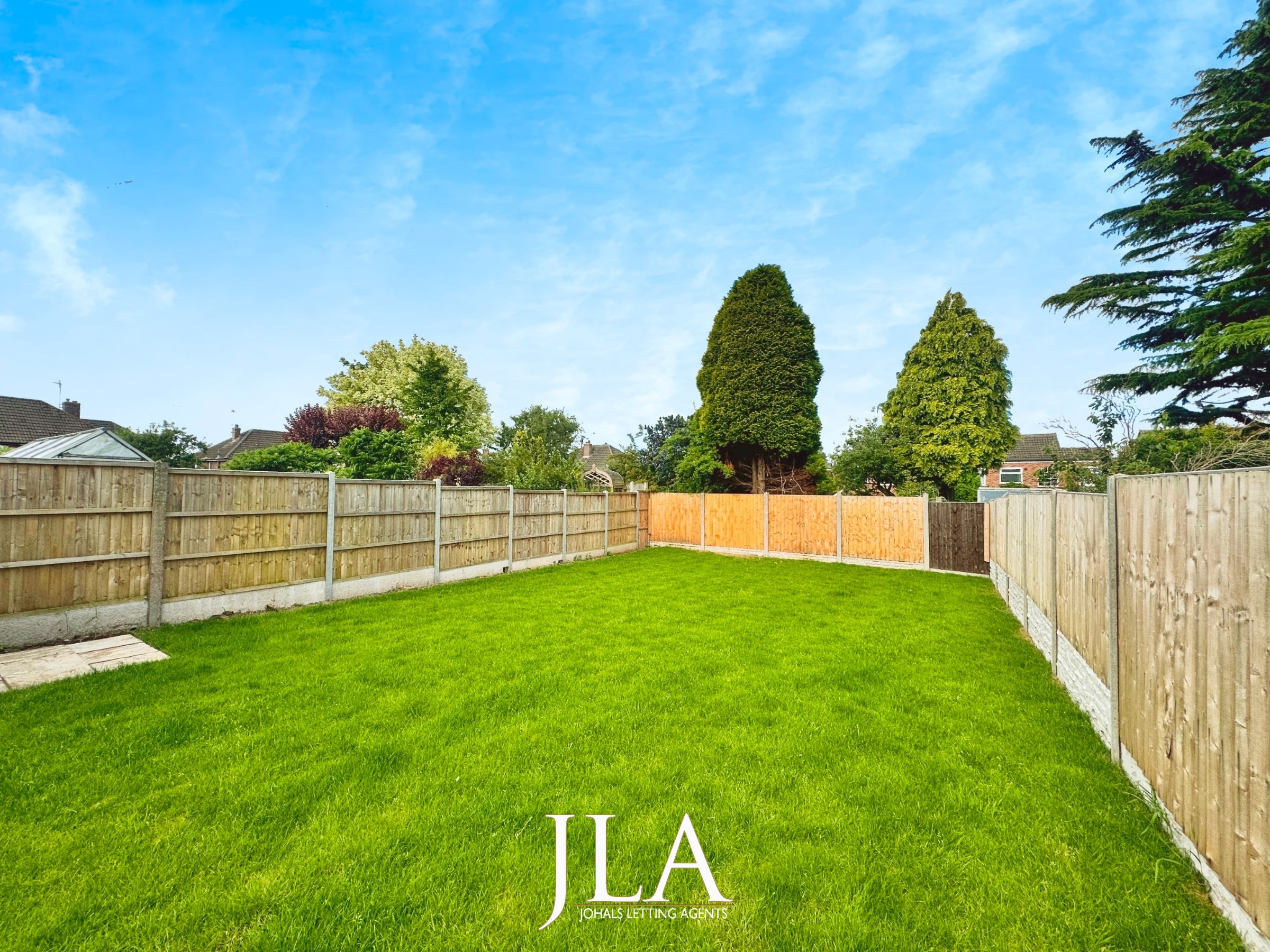 5 bed semi-detached house to rent in Bramcote Road, Wigston  - Property Image 13