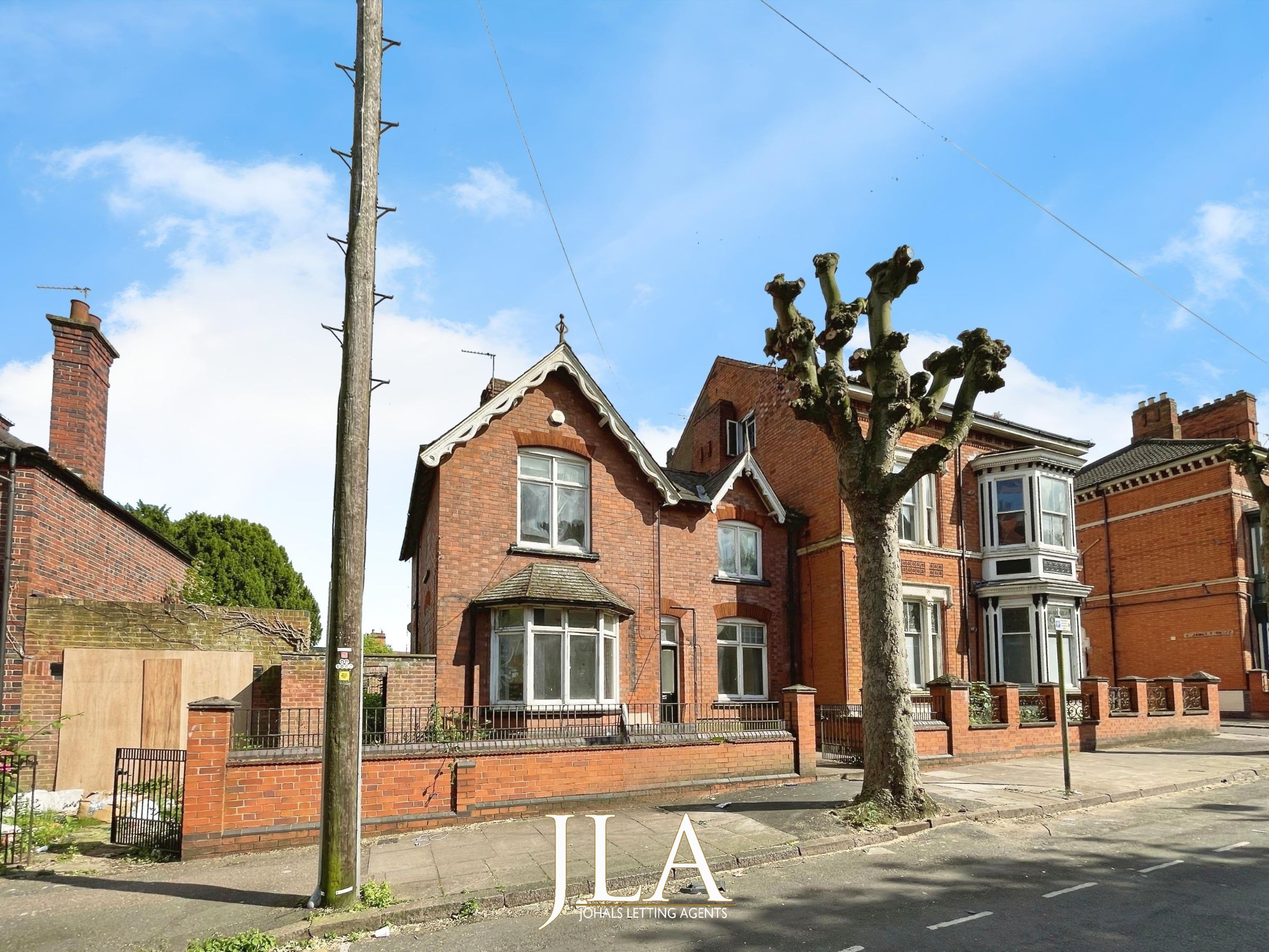 5 bed semi-detached house to rent in St. James Road, Leicester 22