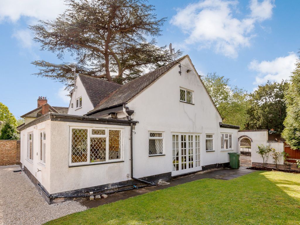 5 bed detached house to rent in Loughborough Road, Leicester  - Property Image 4