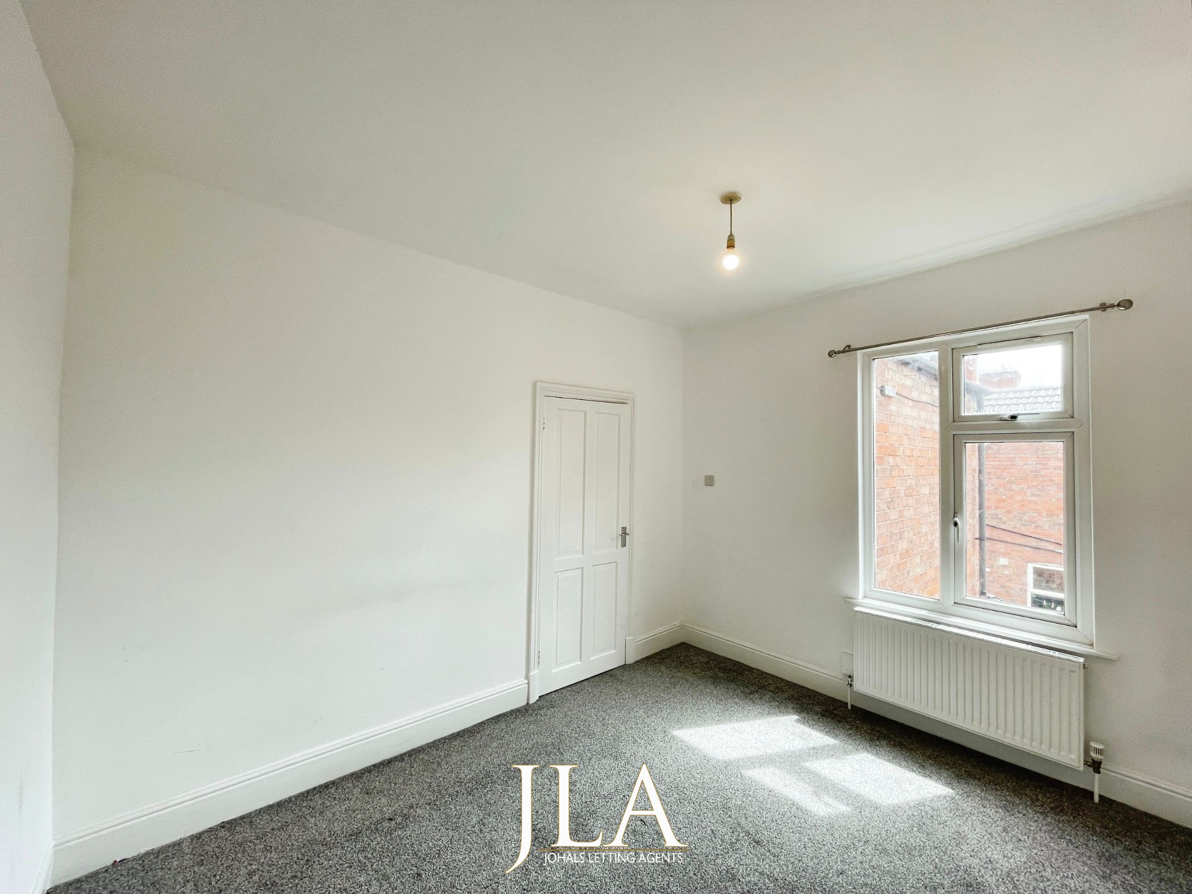 2 bed terraced house to rent in Jarrom Street, Leicester 7