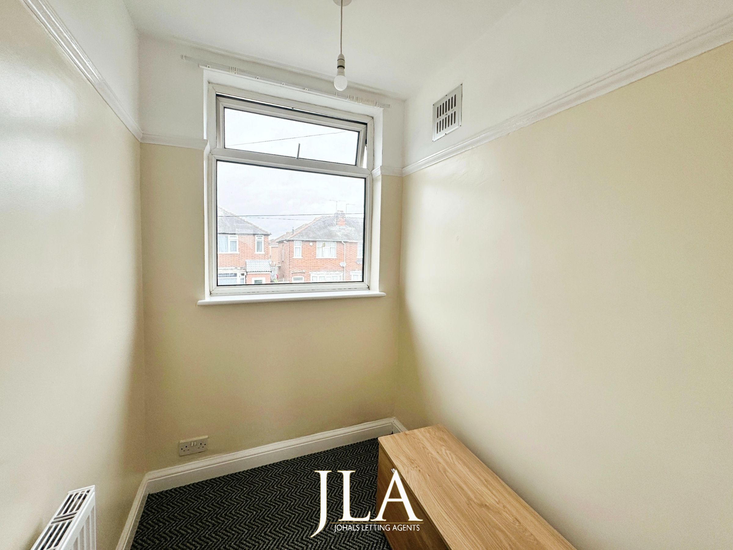 3 bed terraced house to rent in Checketts Close, Leicester  - Property Image 10