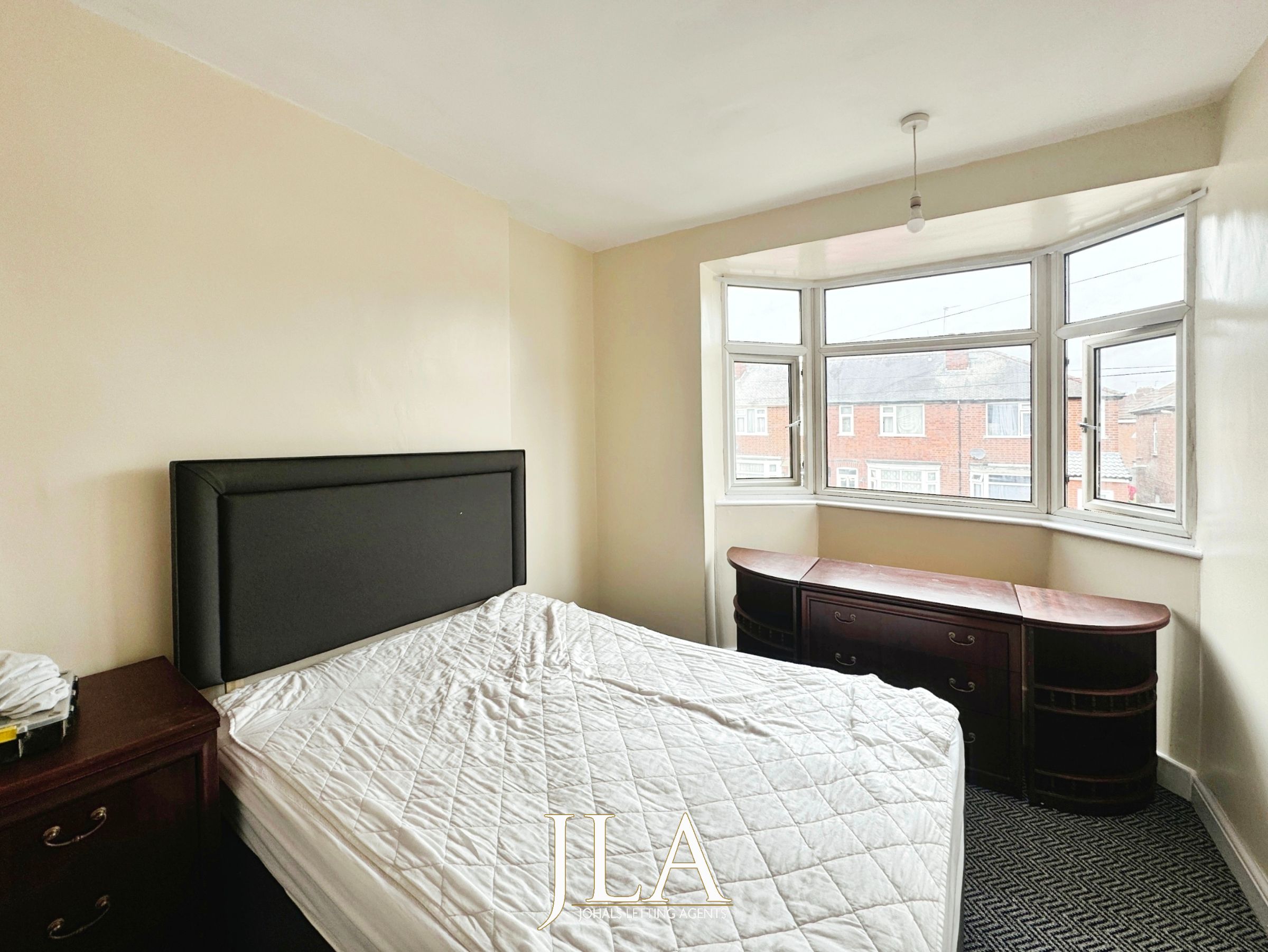 3 bed terraced house to rent in Checketts Close, Leicester  - Property Image 8