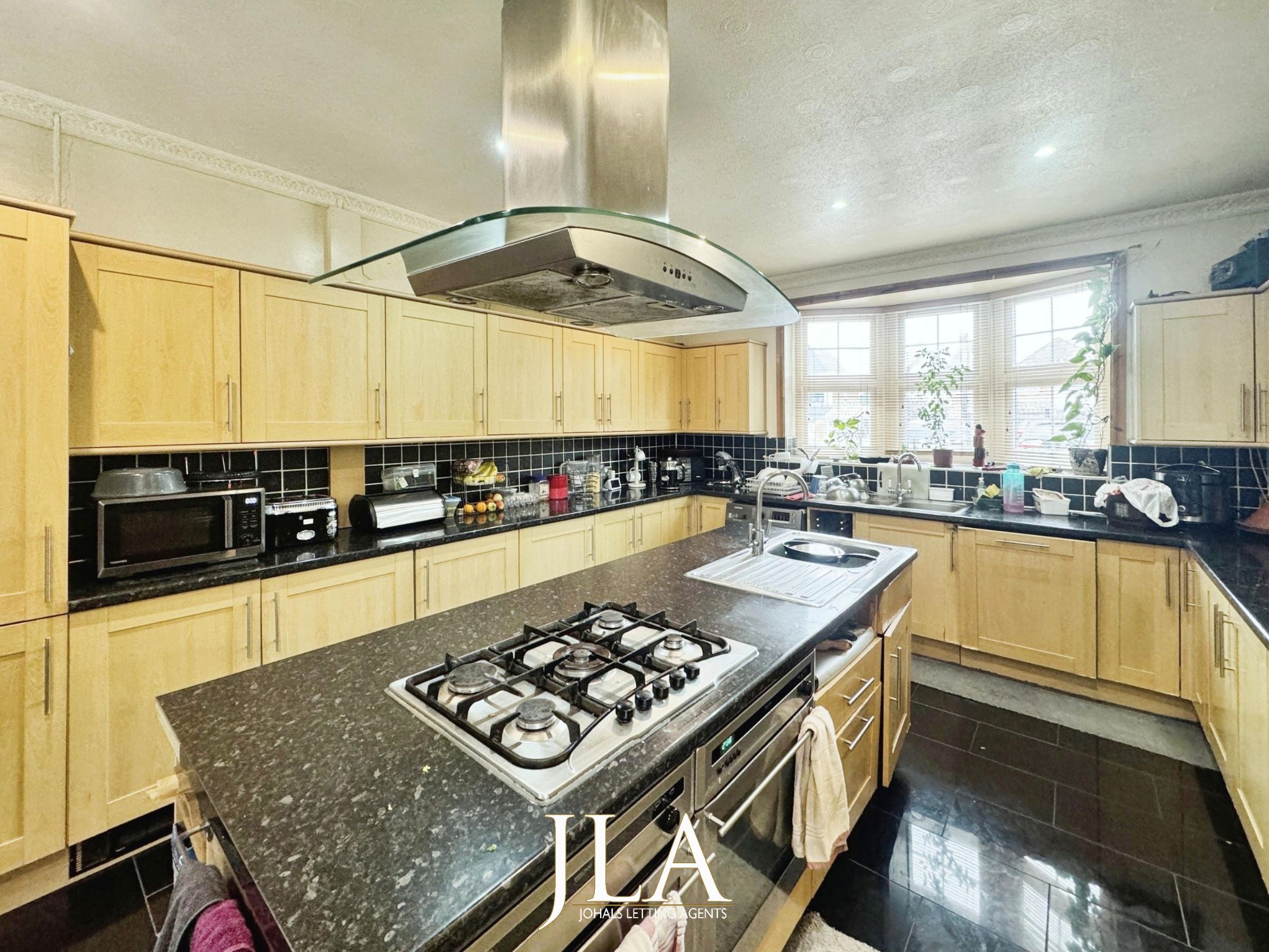 7 bed detached house to rent in Scraptoft Lane, Leicester  - Property Image 9