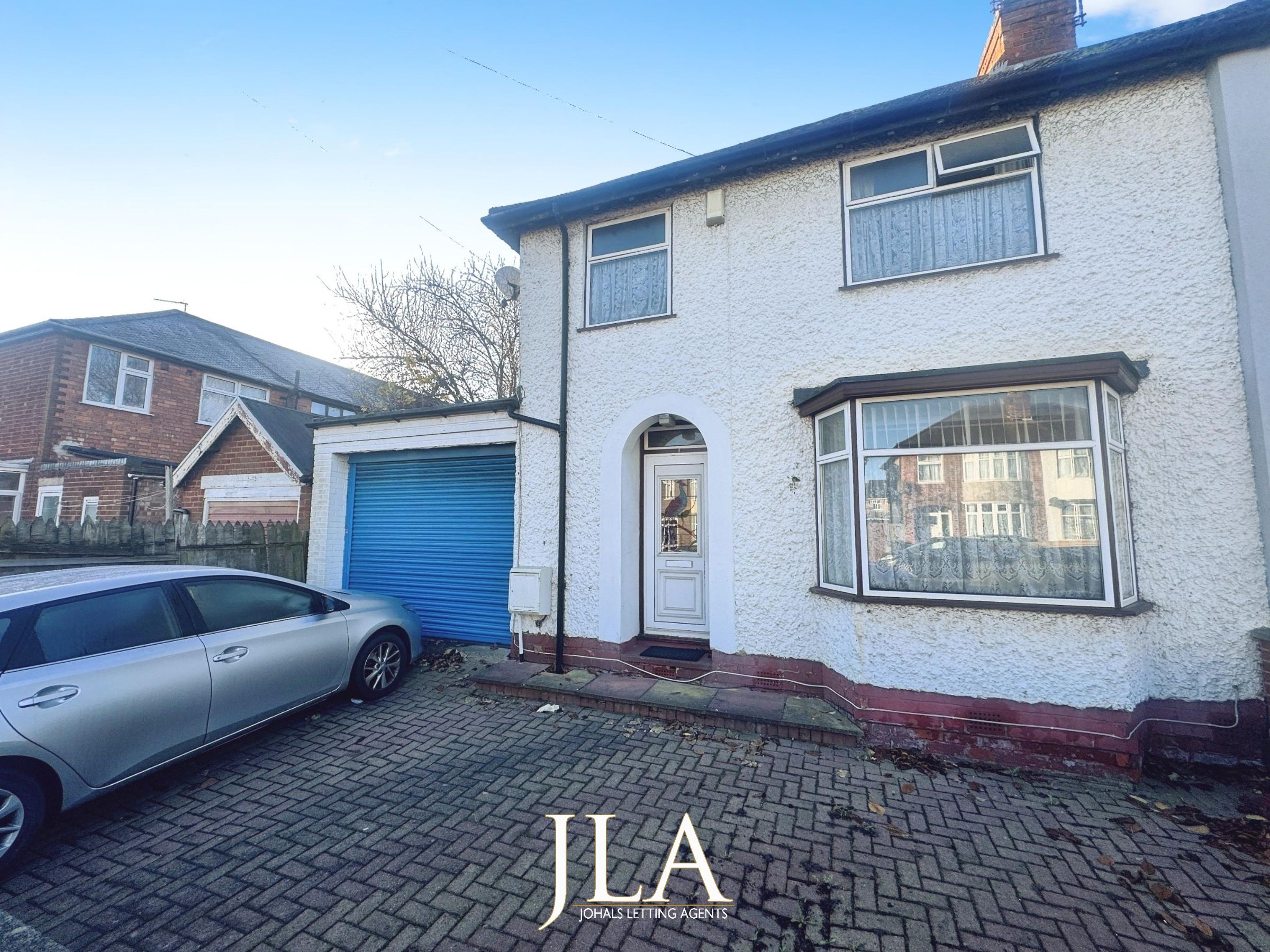 3 bed semi-detached house to rent in Checketts Road, Leicester - Property Image 1