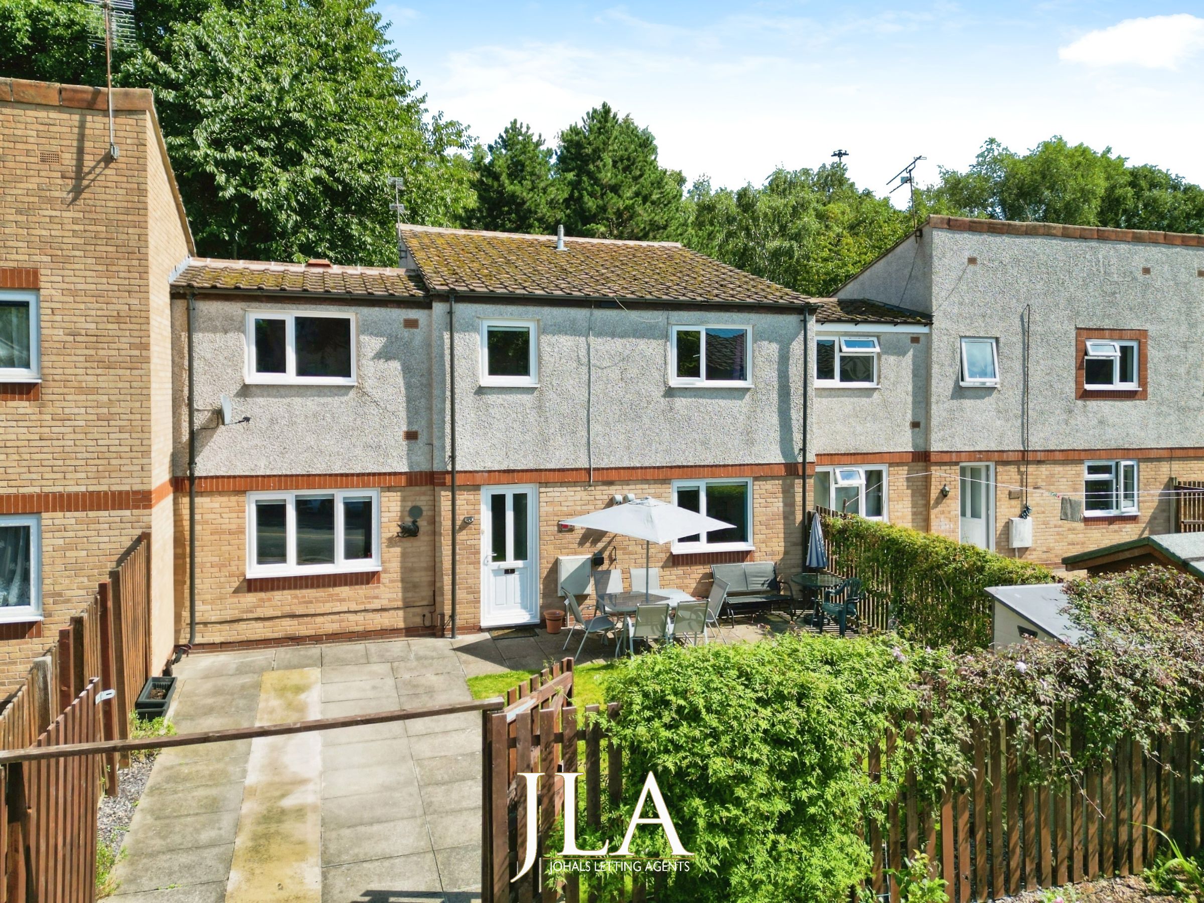 3 bed terraced house to rent in Fitzroy Street, Leicester  - Property Image 1