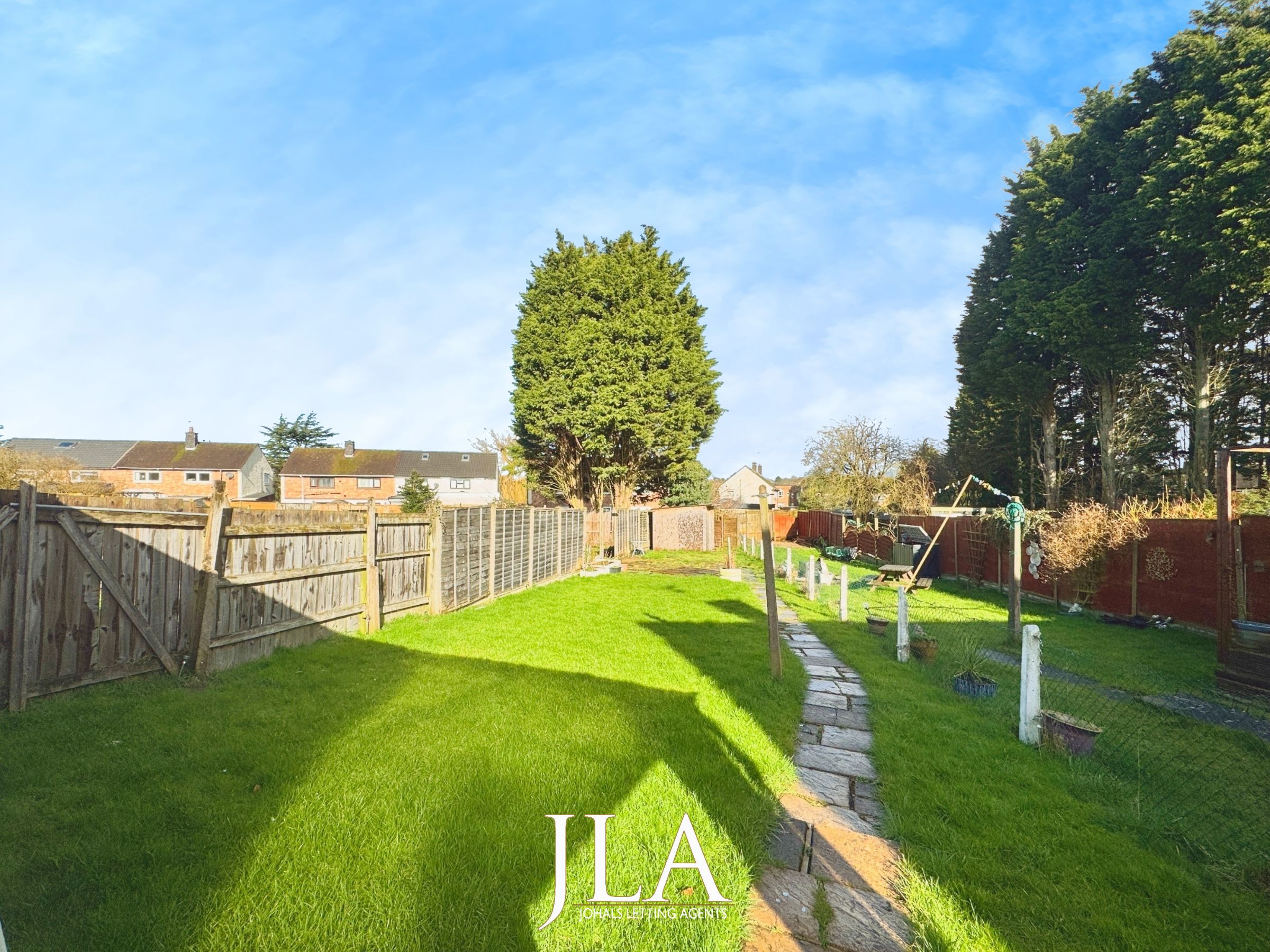 3 bed semi-detached house to rent in Perkyn Road, Leicester  - Property Image 9