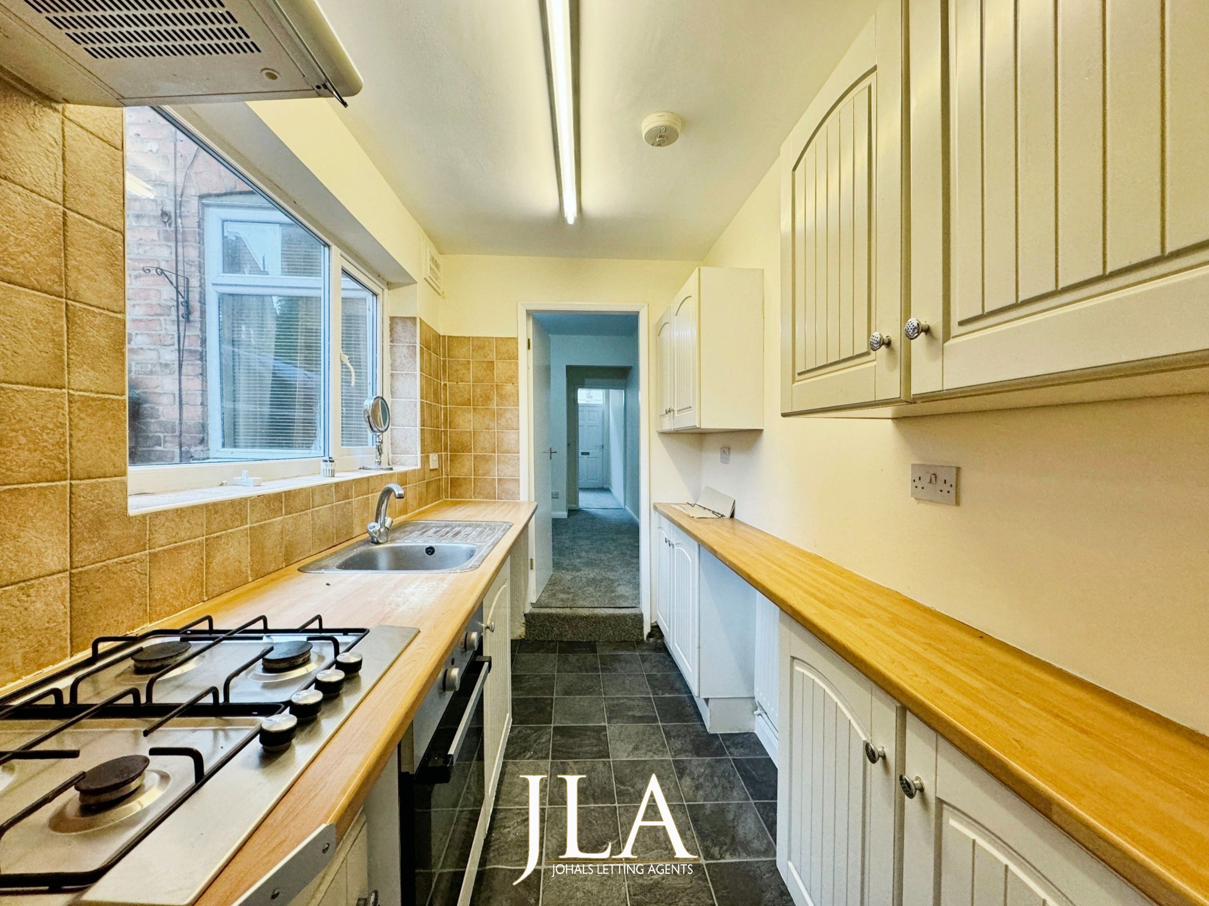 3 bed terraced house to rent in St. Peters Street, Leicester  - Property Image 4
