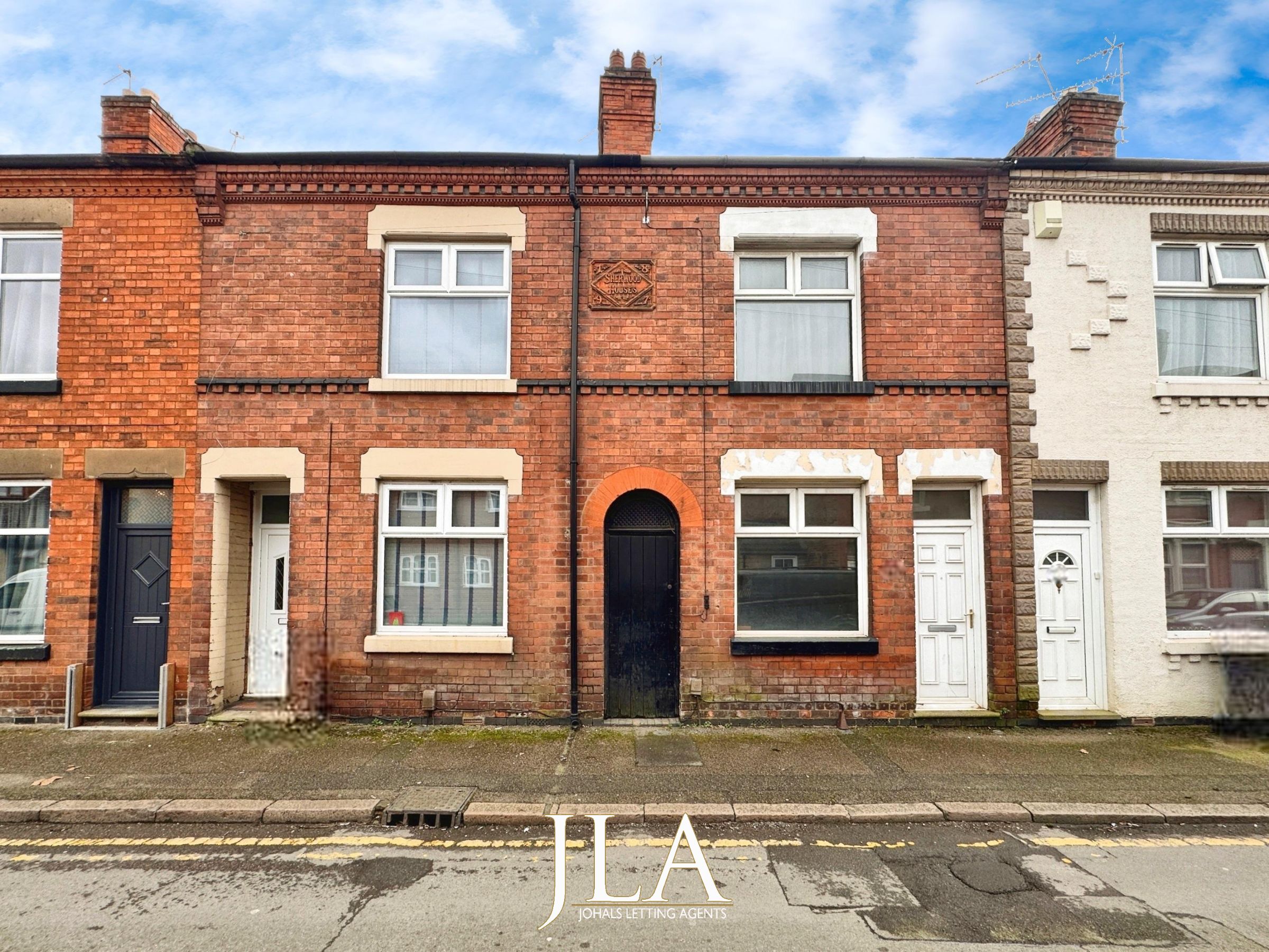 3 bed terraced house to rent in Beaumanor Road, Leicester  - Property Image 1