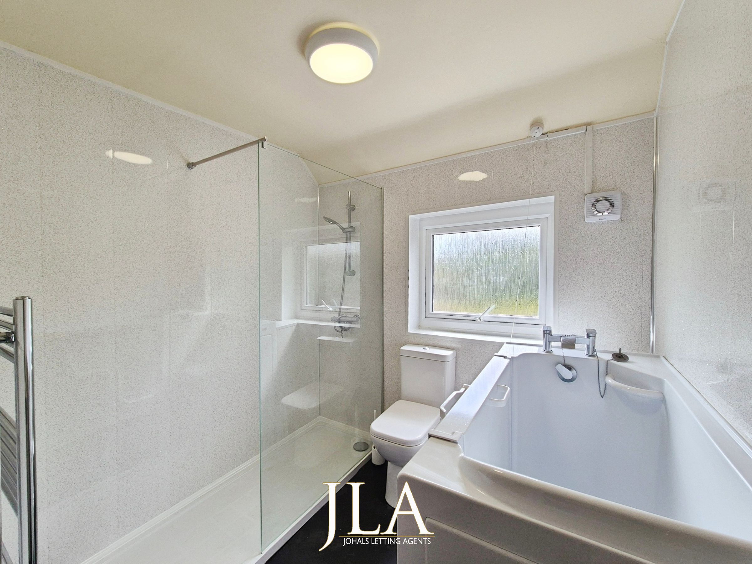 4 bed semi-detached house to rent in Aylestone Lane, Wigston  - Property Image 6