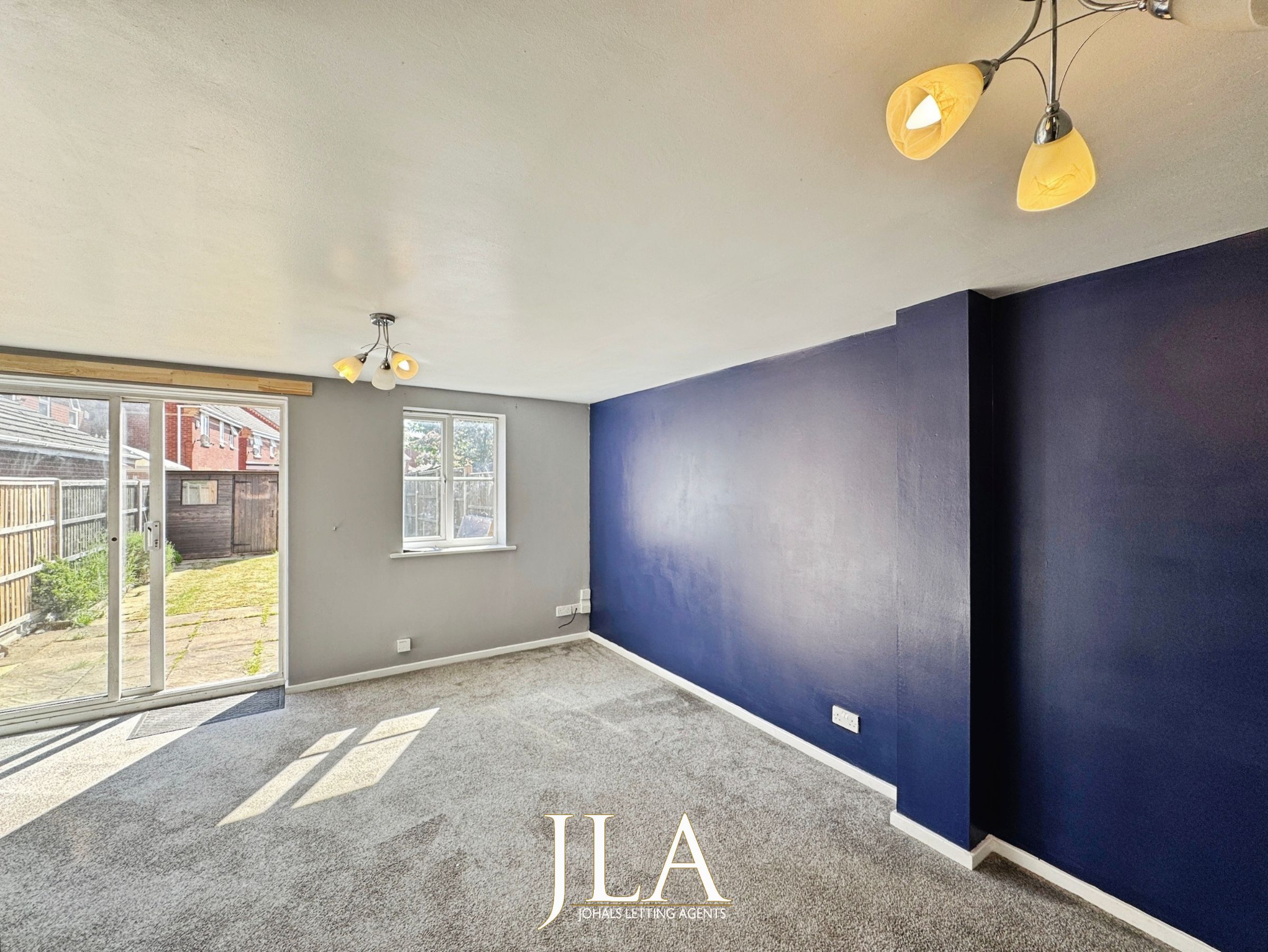 3 bed semi-detached house to rent in Taverners Road, Leicester  - Property Image 2