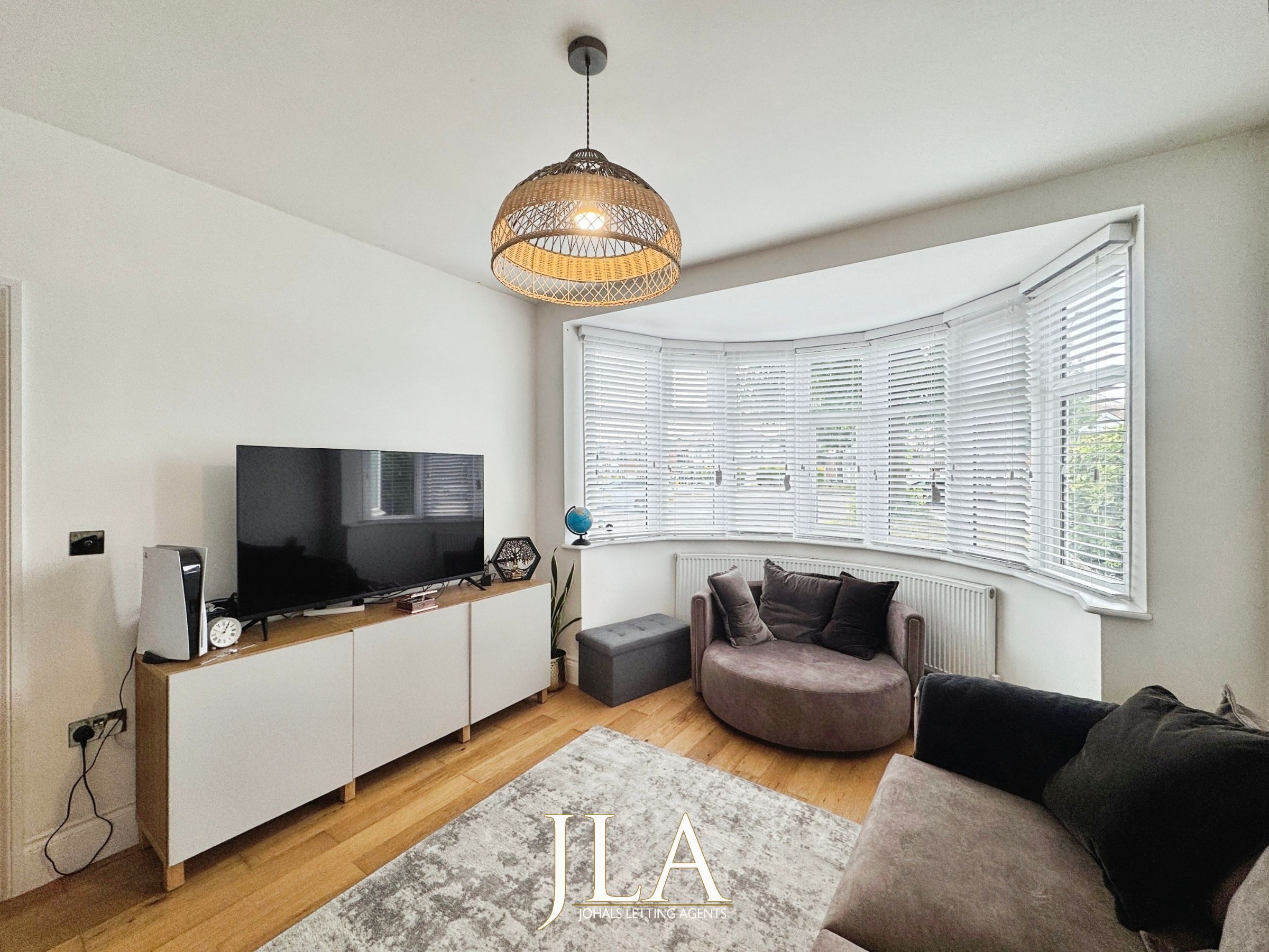 3 bed semi-detached house to rent in Welford Road, Leicester  - Property Image 10