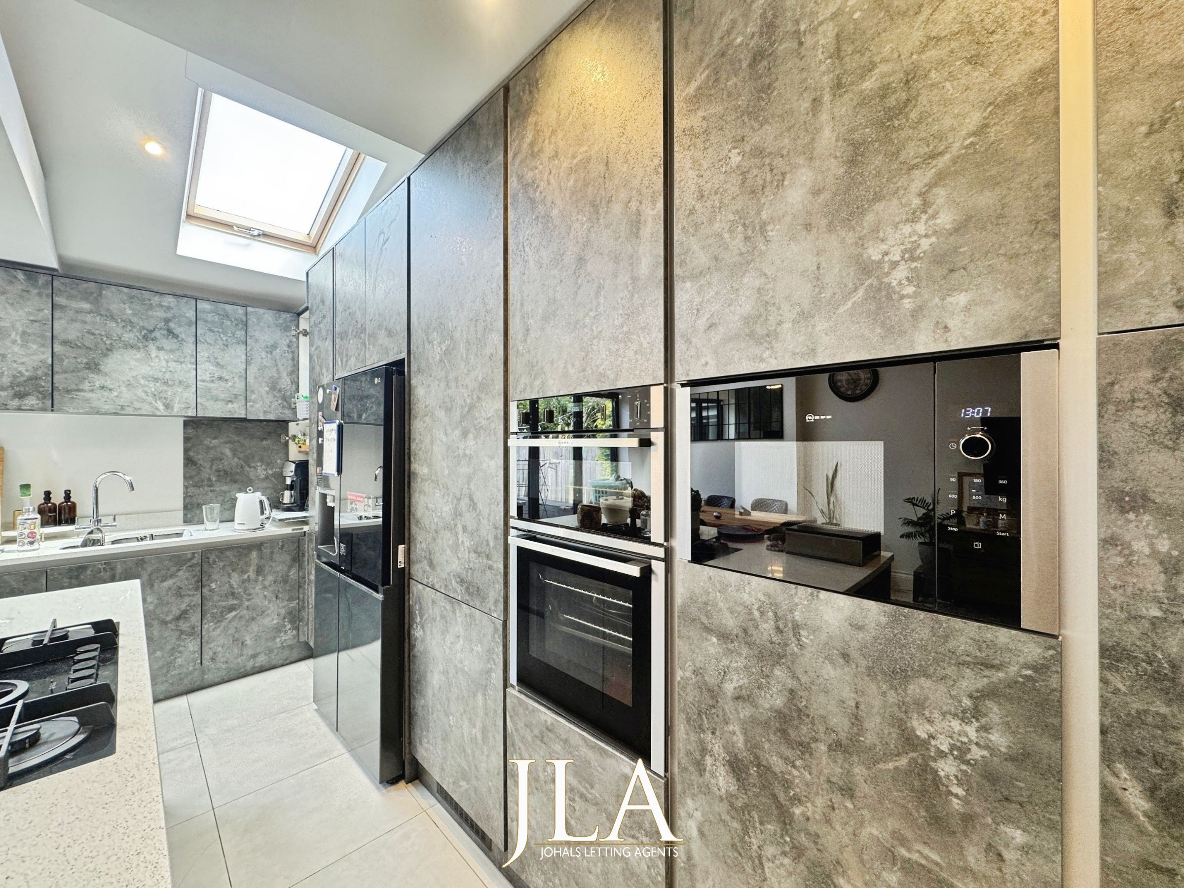 3 bed semi-detached house to rent in Welford Road, Leicester  - Property Image 5